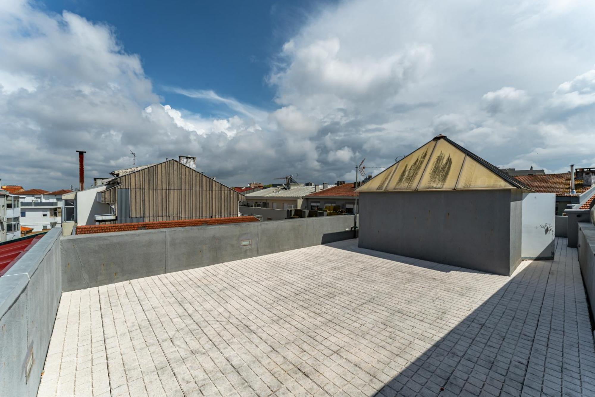 Close To Everything Your Blue Prm 2f Apartment Porto