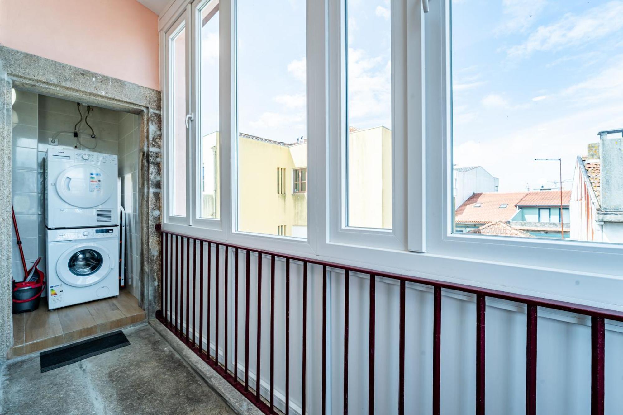 Apartment Close To Everything Your Terrace Prm 1t Porto