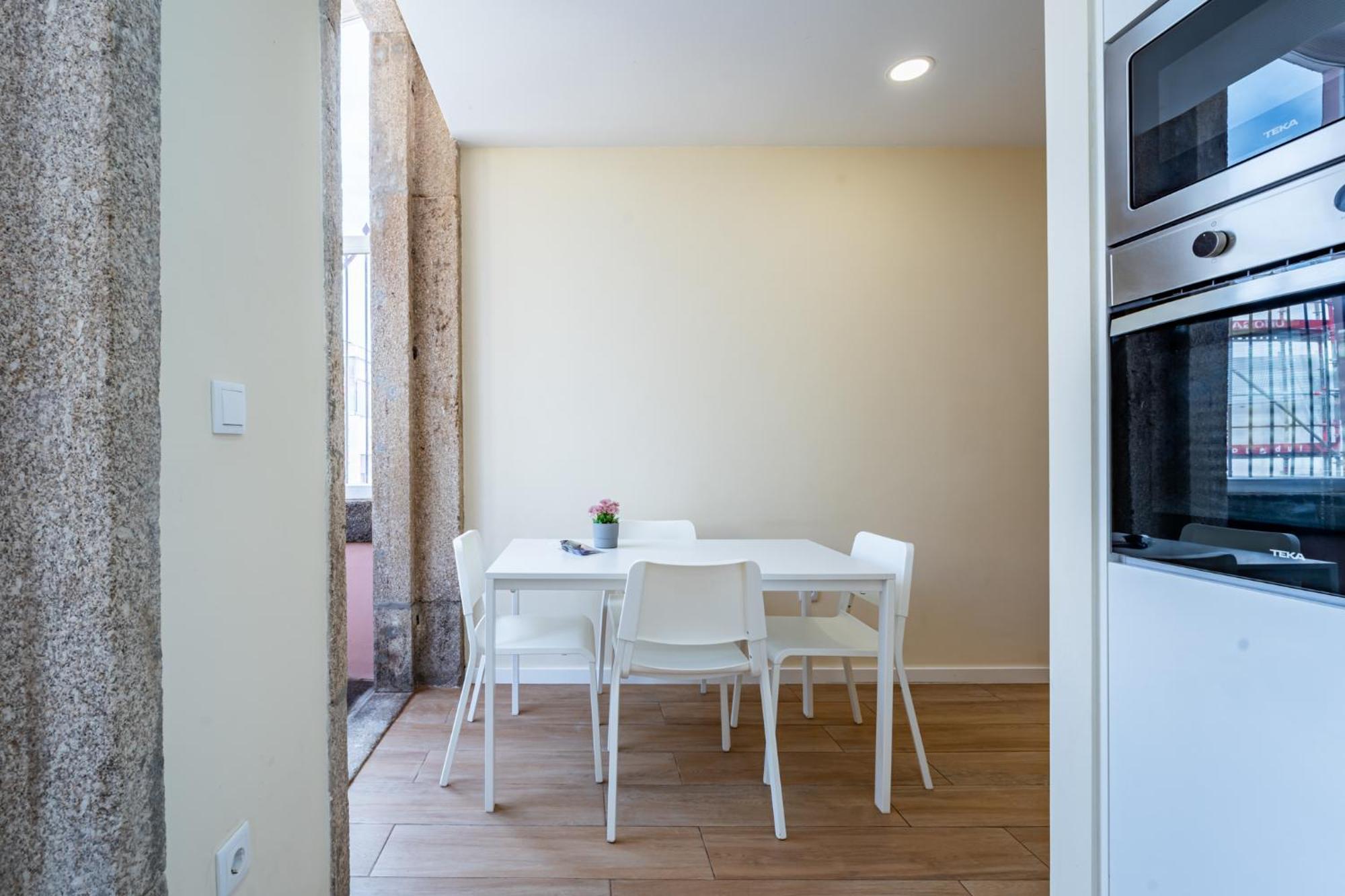 Close To Everything Your Terrace Prm 1t *