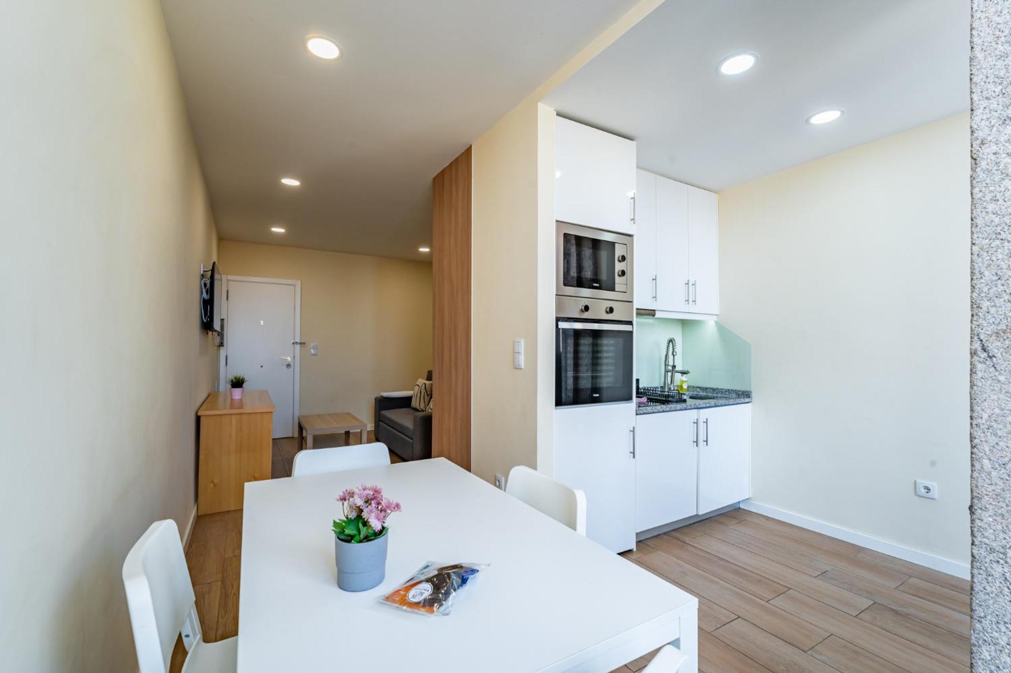 Close To Everything Your Terrace Prm 1t
