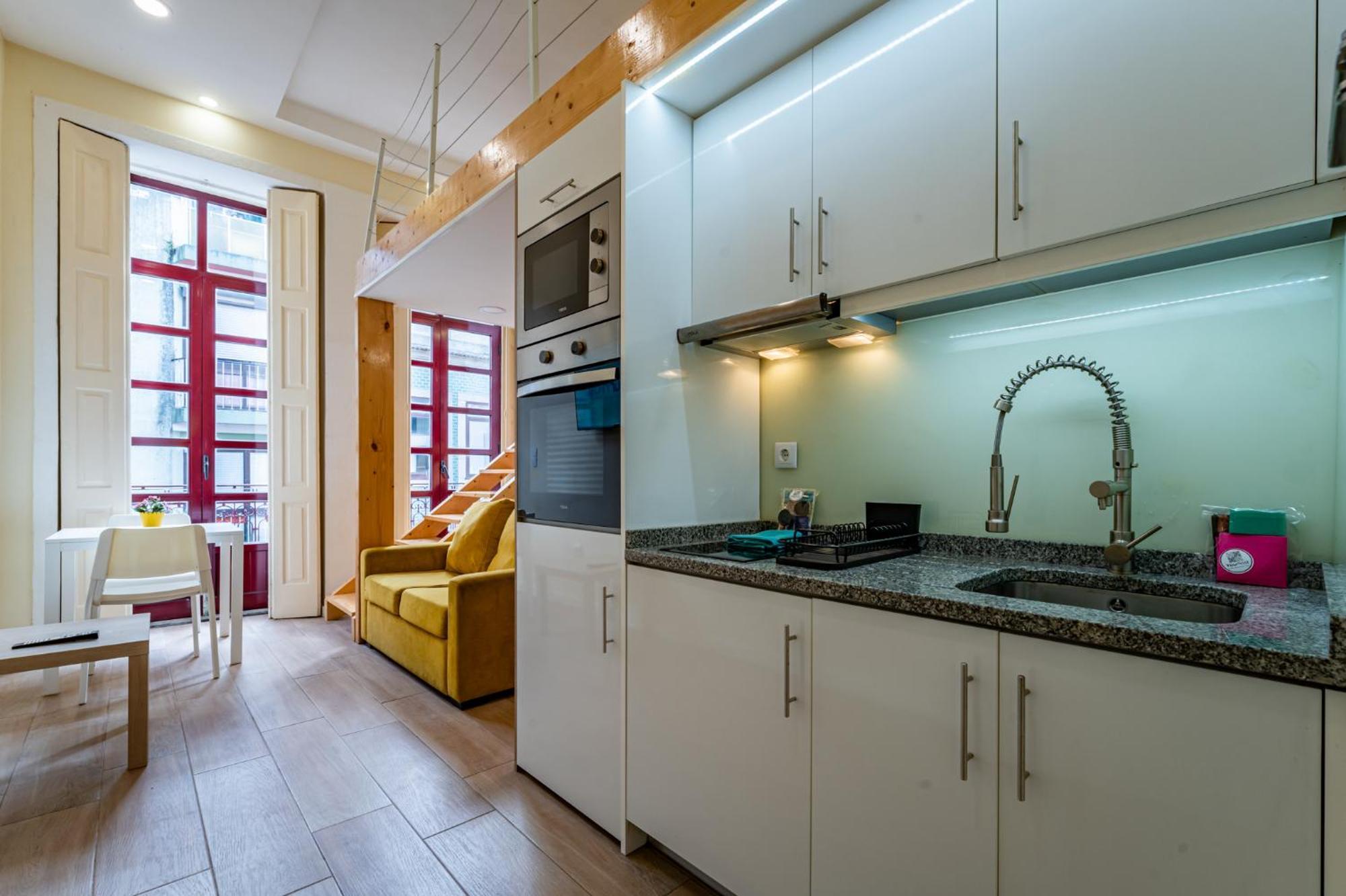 Close To Everything Your Yellow Prm 1f Apartment