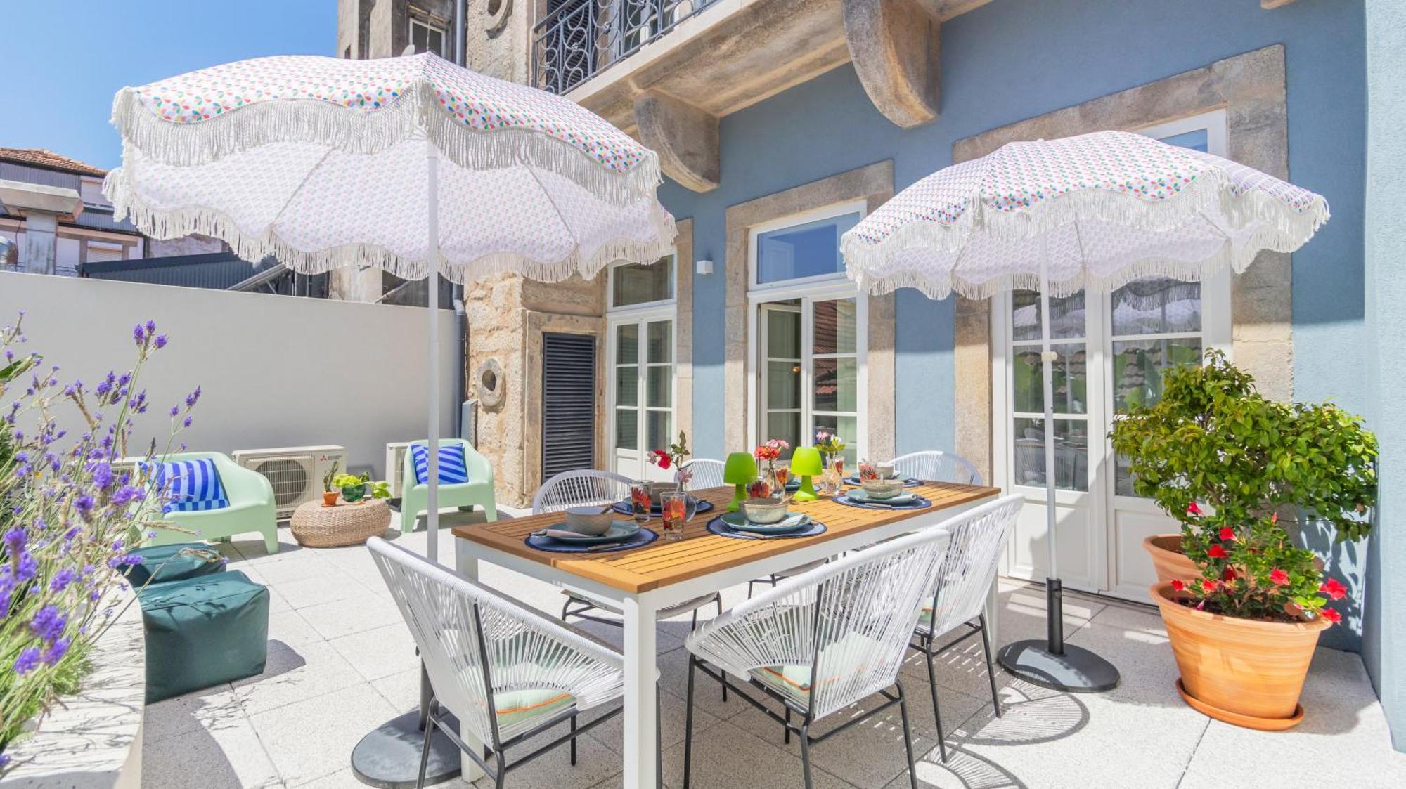 Apartment Carmo