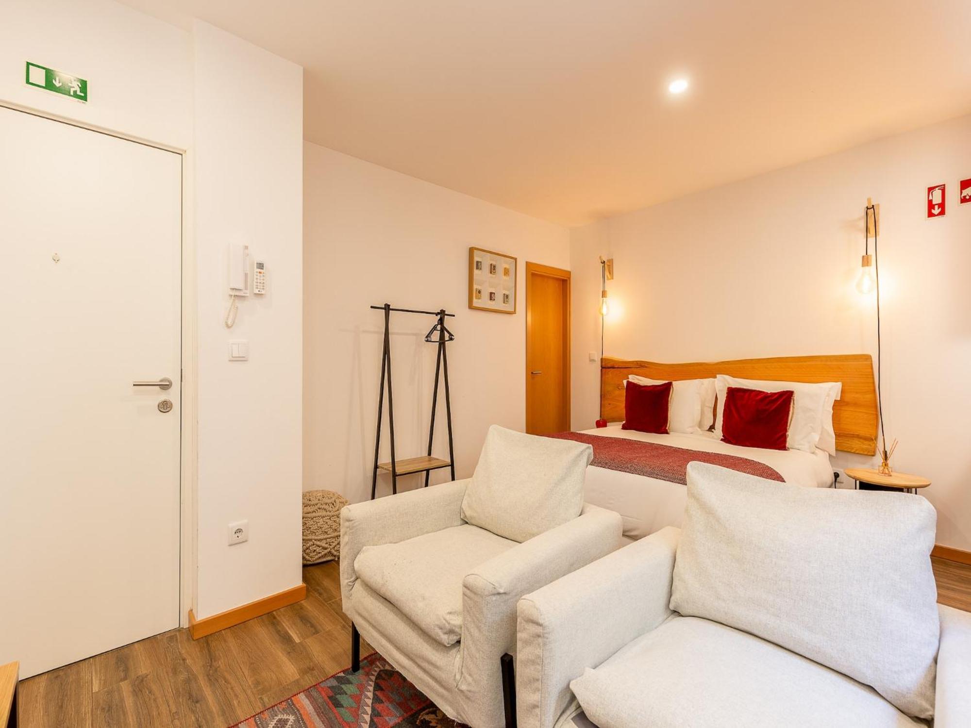 Apartment Charming 1-bedroom In *