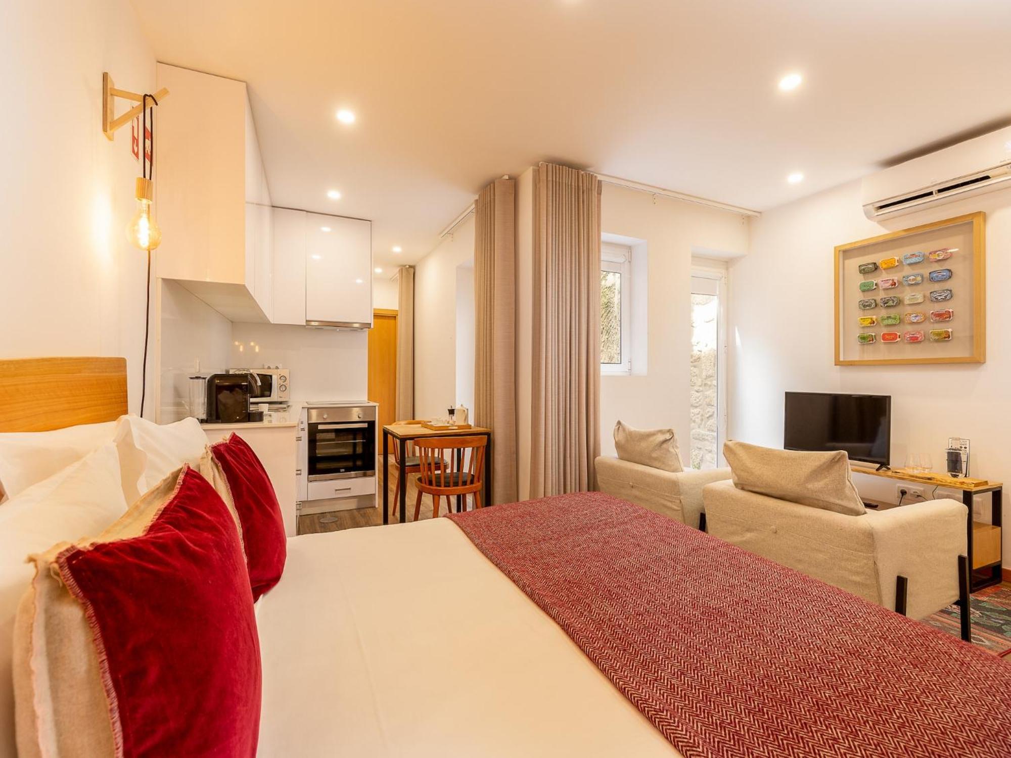 Apartment Charming 1-bedroom In Porto