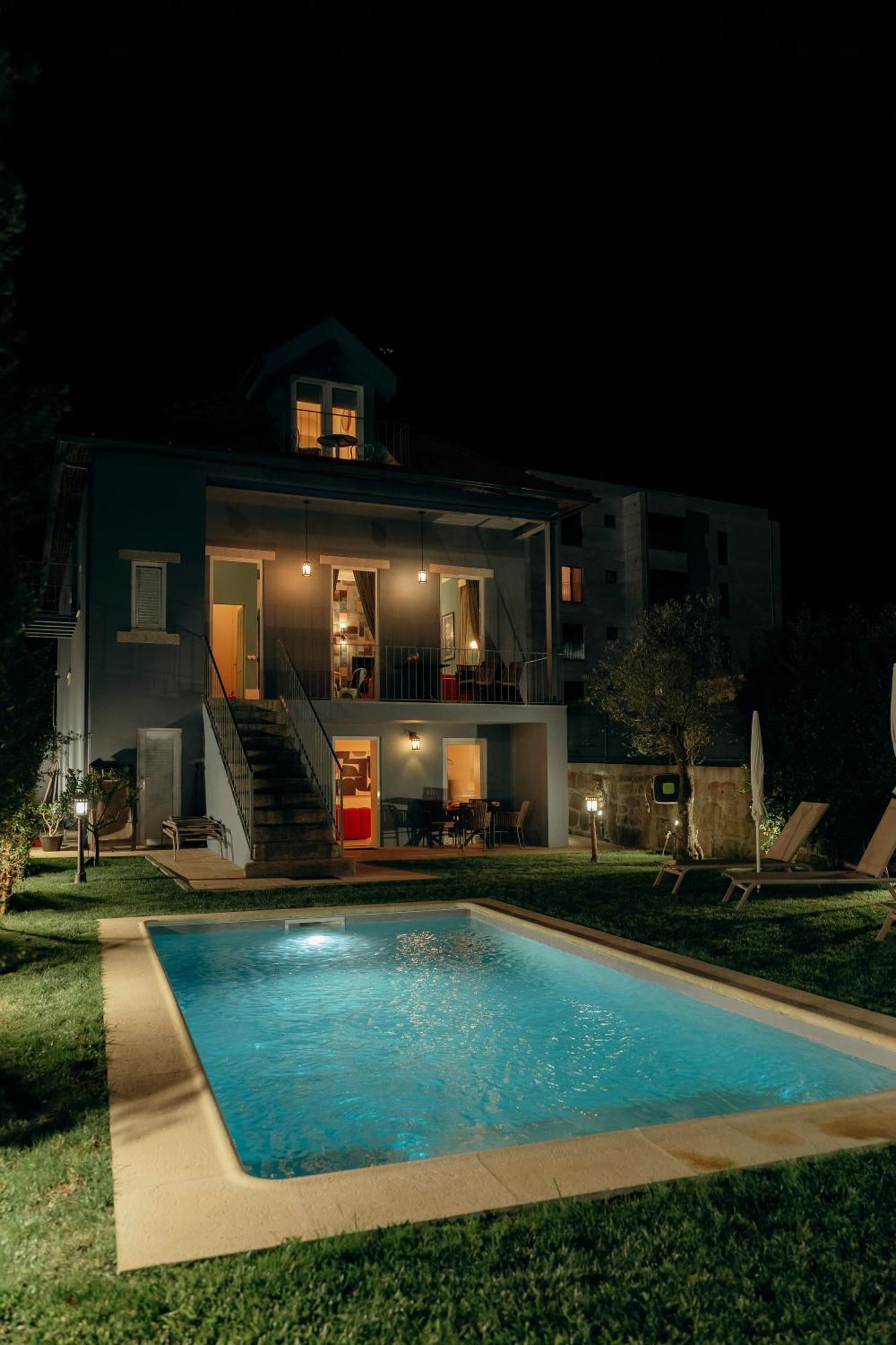 Douro Prestige Urban Retreat With Shared S-pool & Gym Holiday home Porto