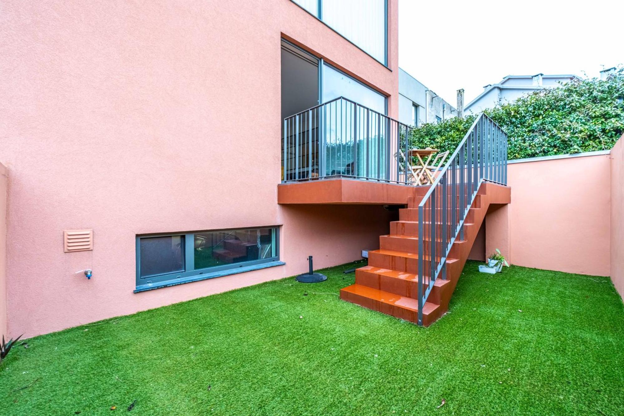 Boavista Serralves Family House Villa *