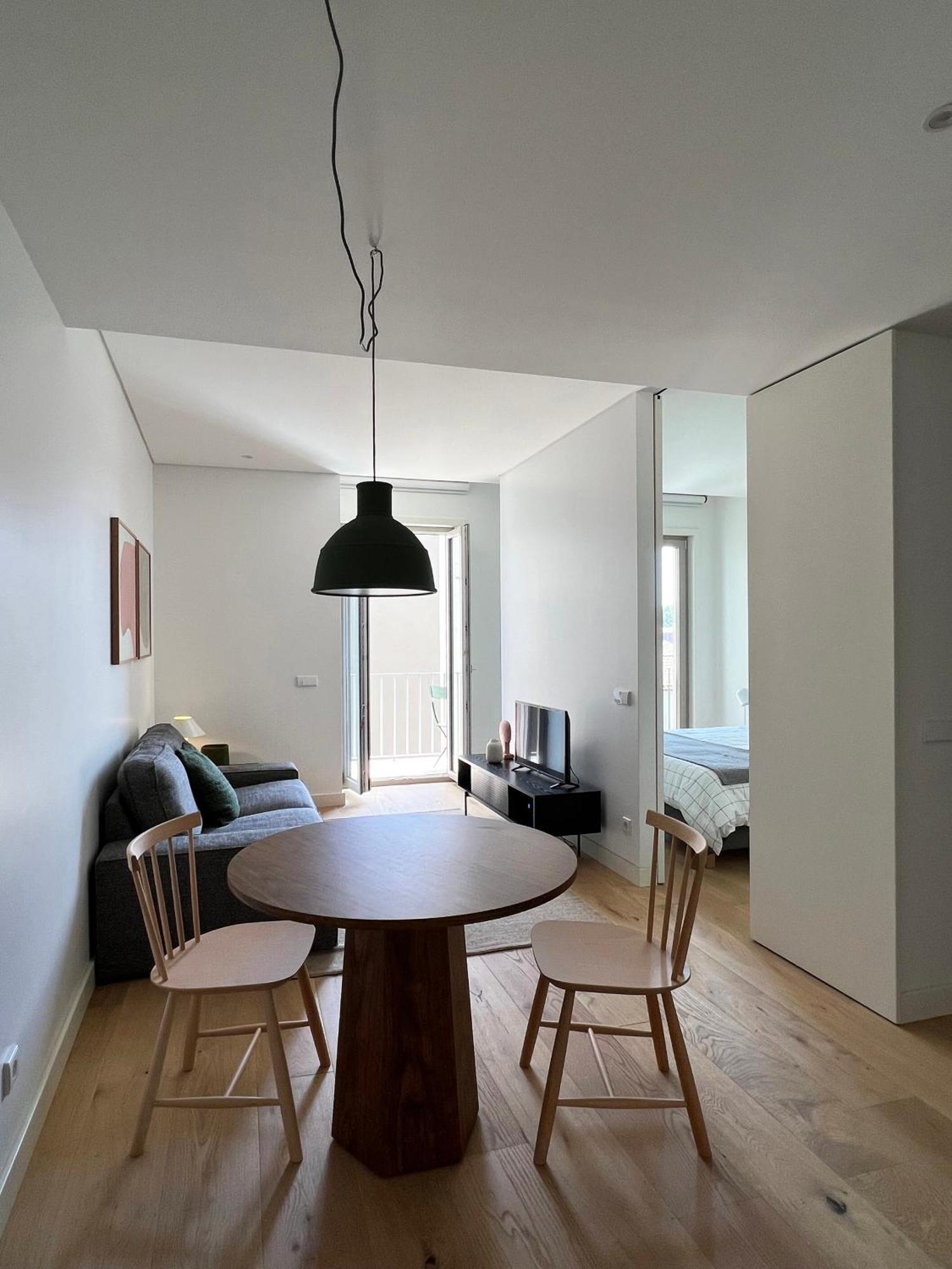 Pause Apartment *