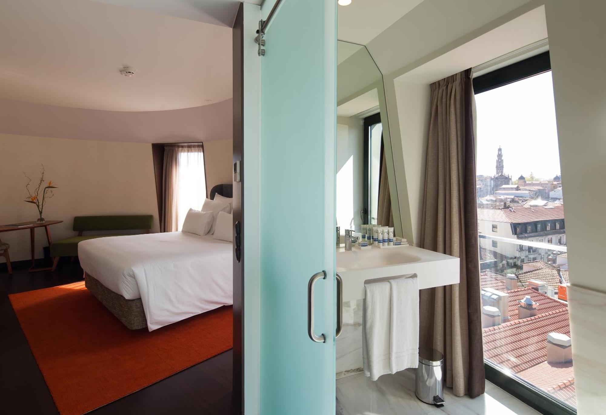 Hotel Pestana - A Brasileira, Center & Heritage Building Porto