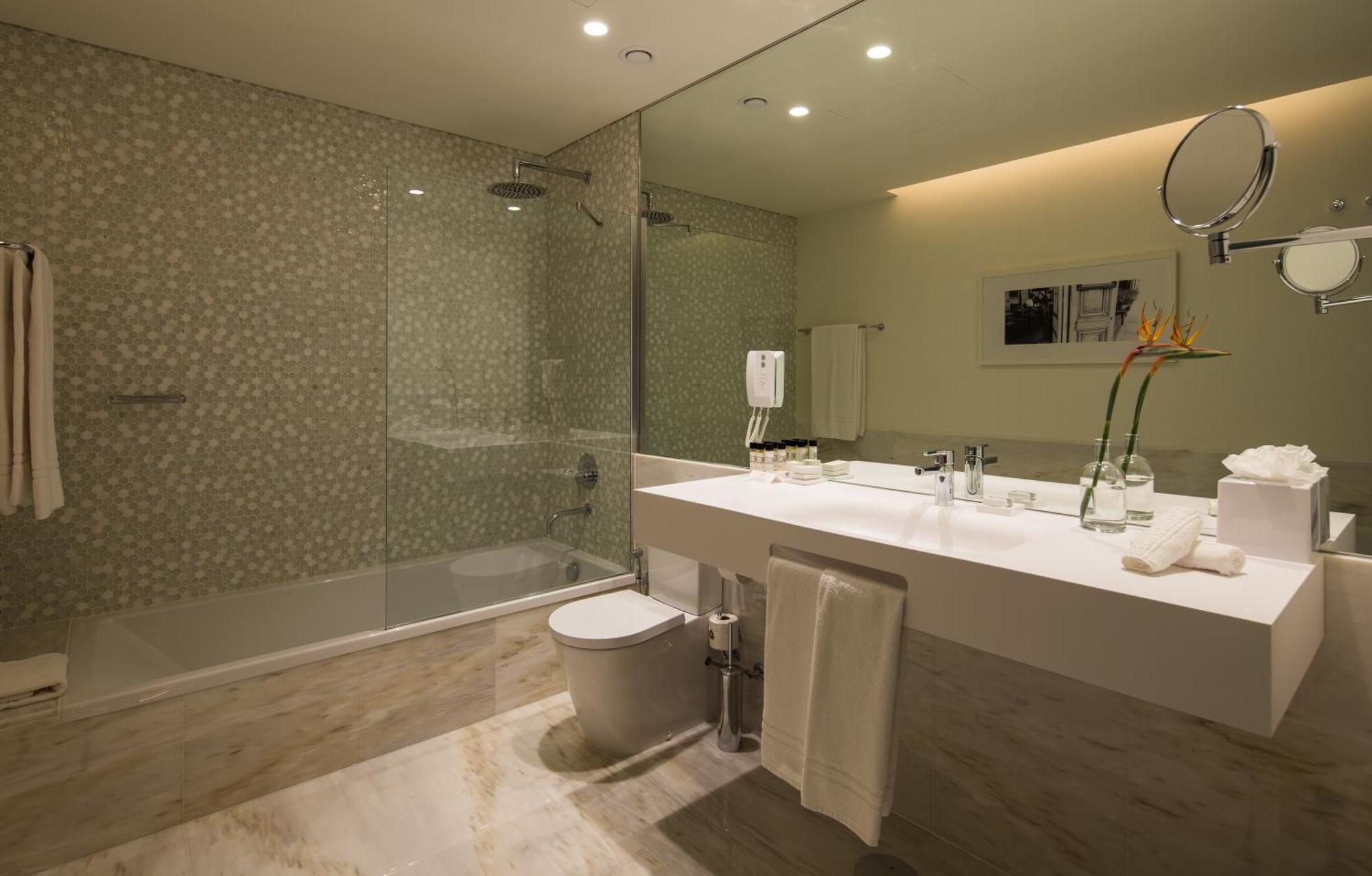 Pestana - A Brasileira, Center & Heritage Building Hotel Porto