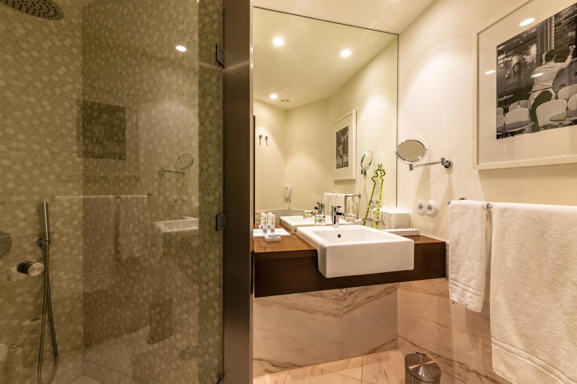Pestana - A Brasileira, Center & Heritage Building Hotel 5*