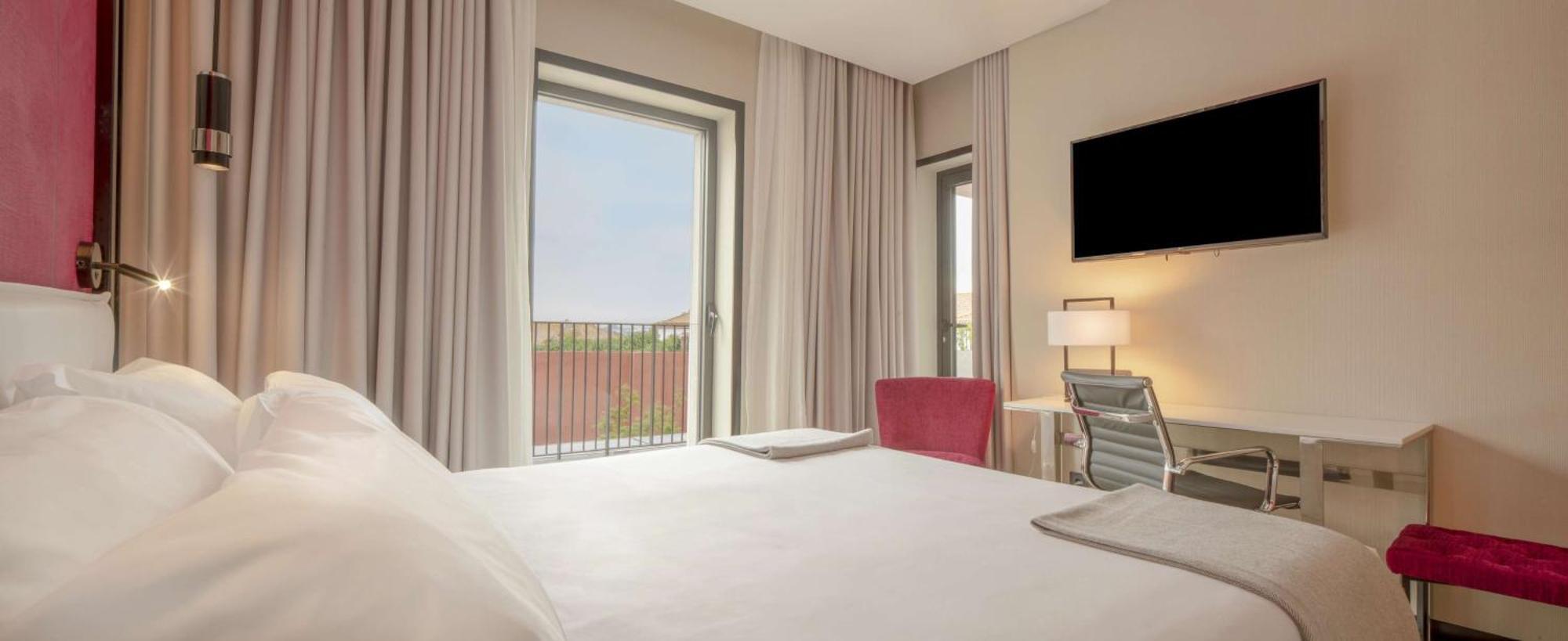Hotel Nh Jardim