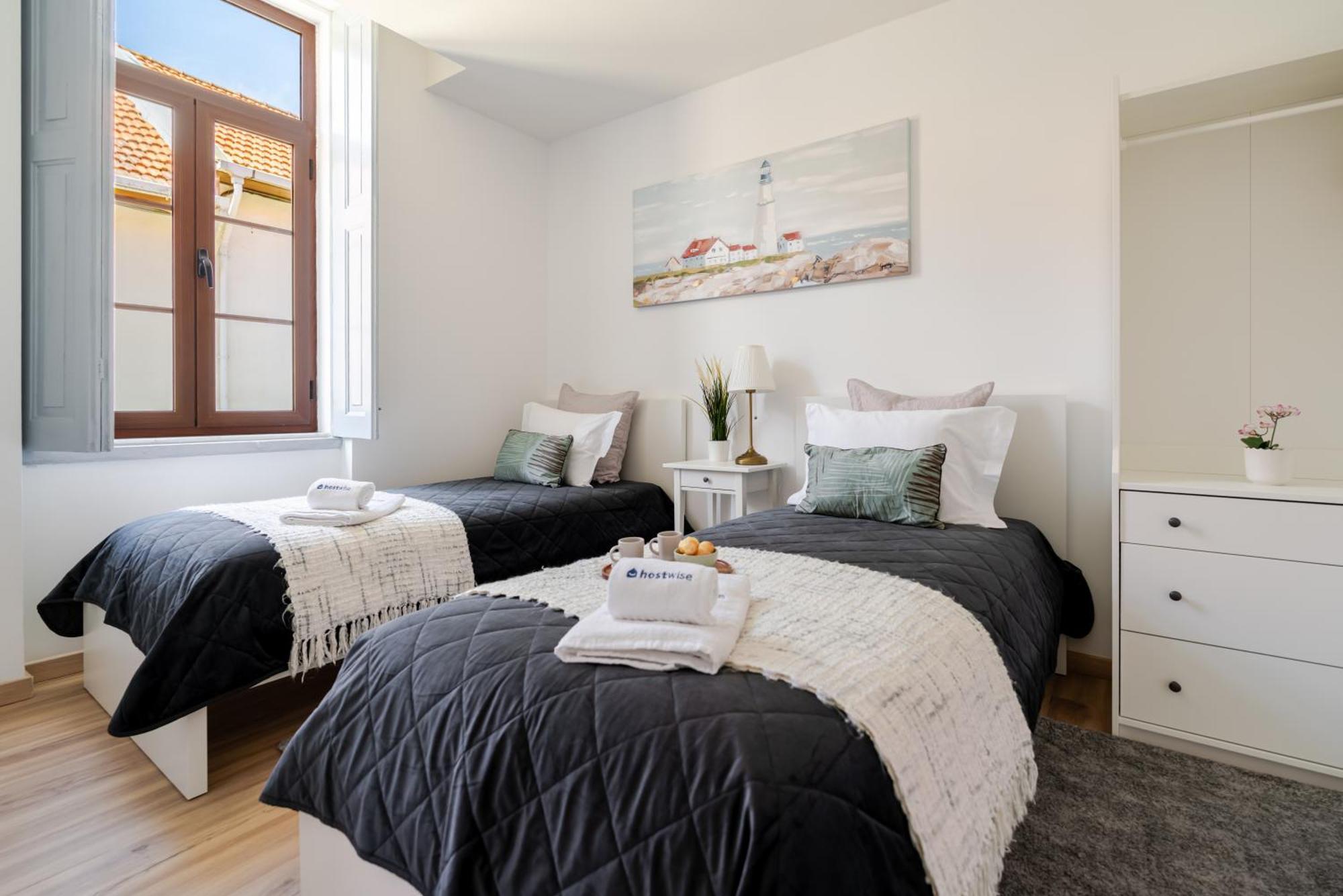 Vakantiehuis Hostwise - Traditional House With Terrace
