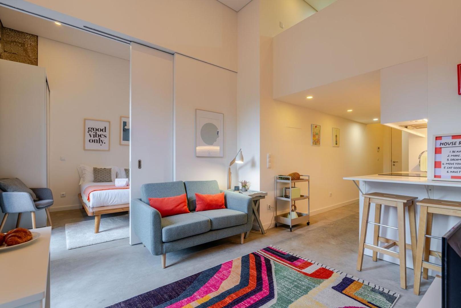 Invictus Escape - Jacuzzi & Charm In The Apartment