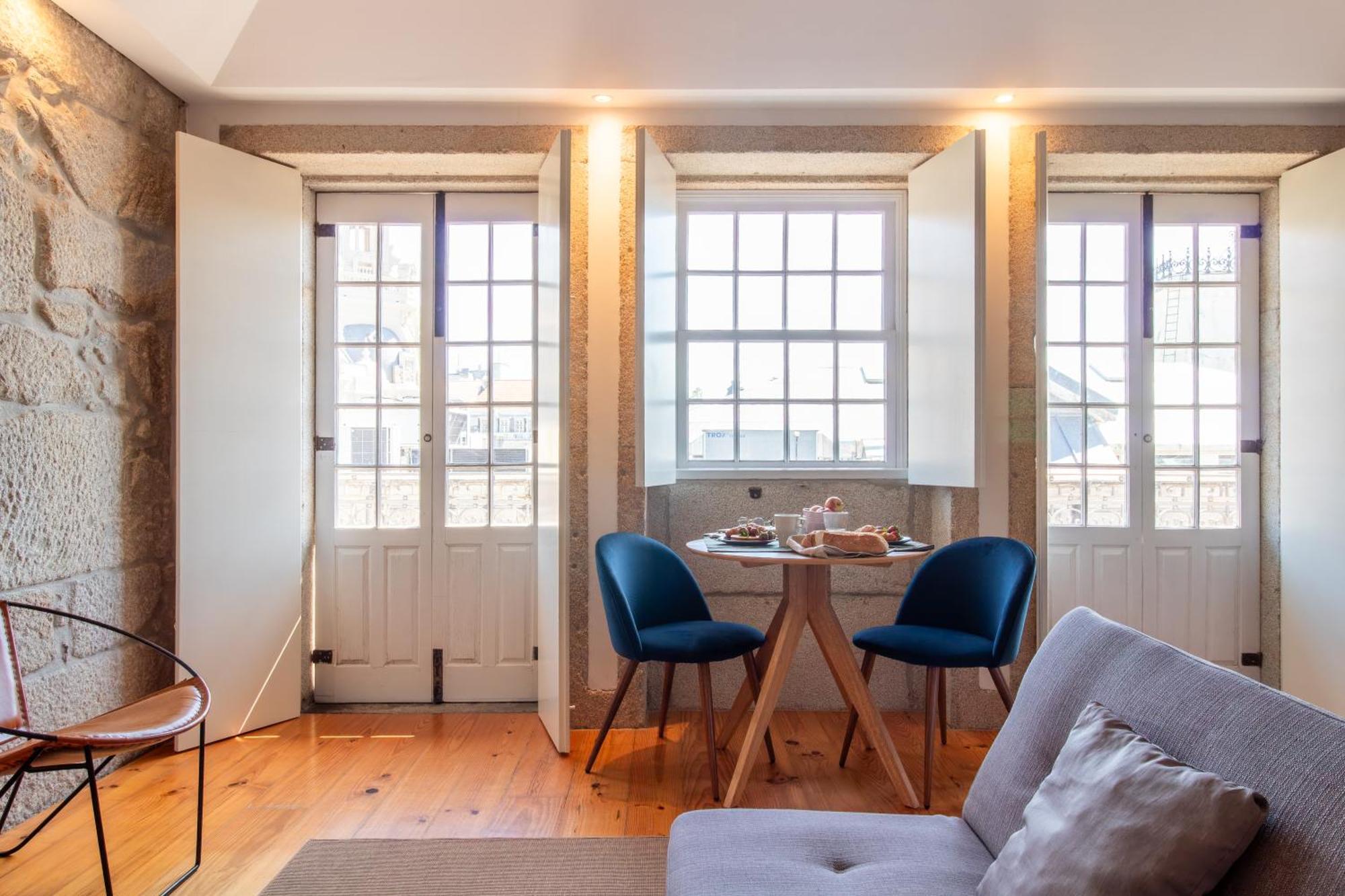 Lovelystay - Dirk - Almada 4º F * Porto