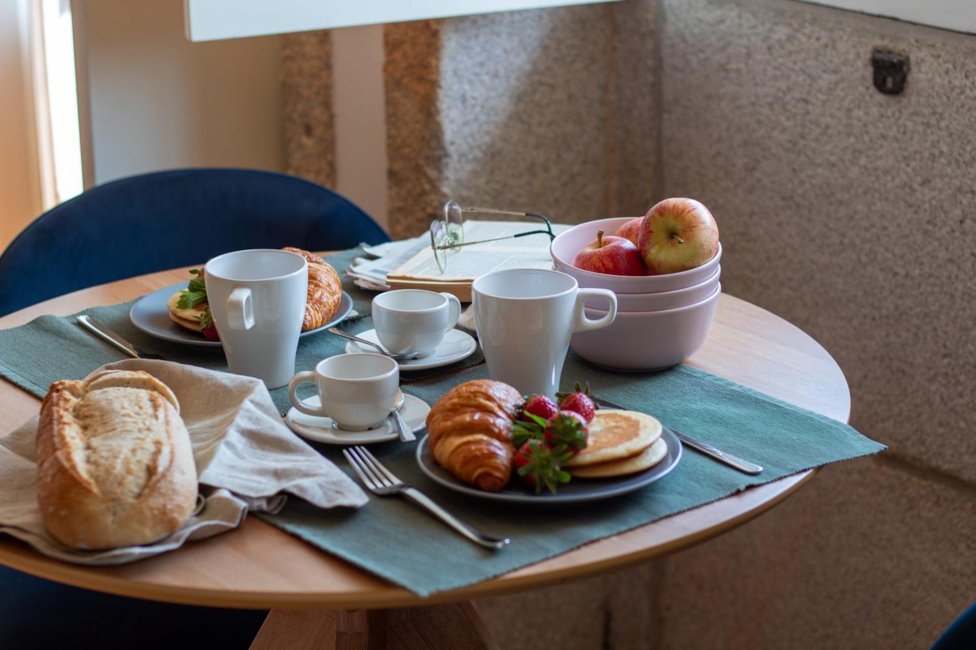 Lovelystay - Dirk - Almada 4º F