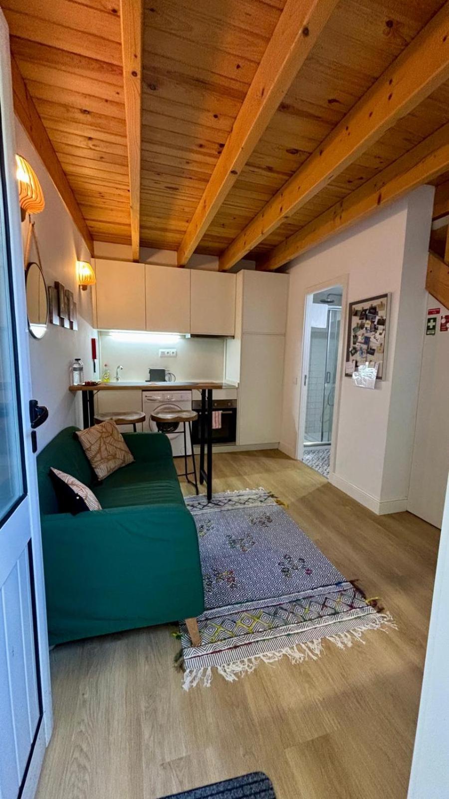 Mezzanine Cozy House Apartment