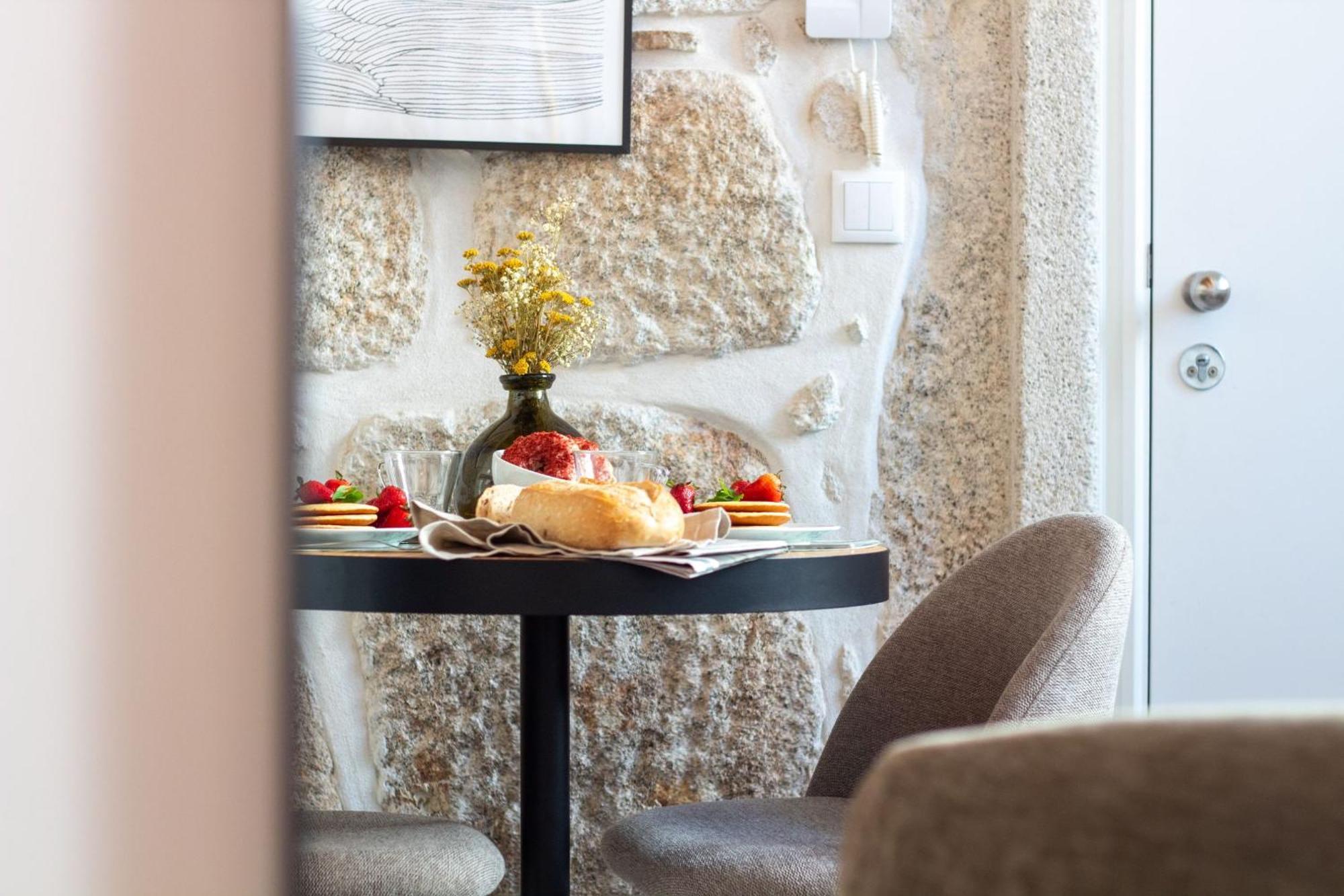 Apartment Cozy Mezzanine Hideaway W Ac By Lovelystay *