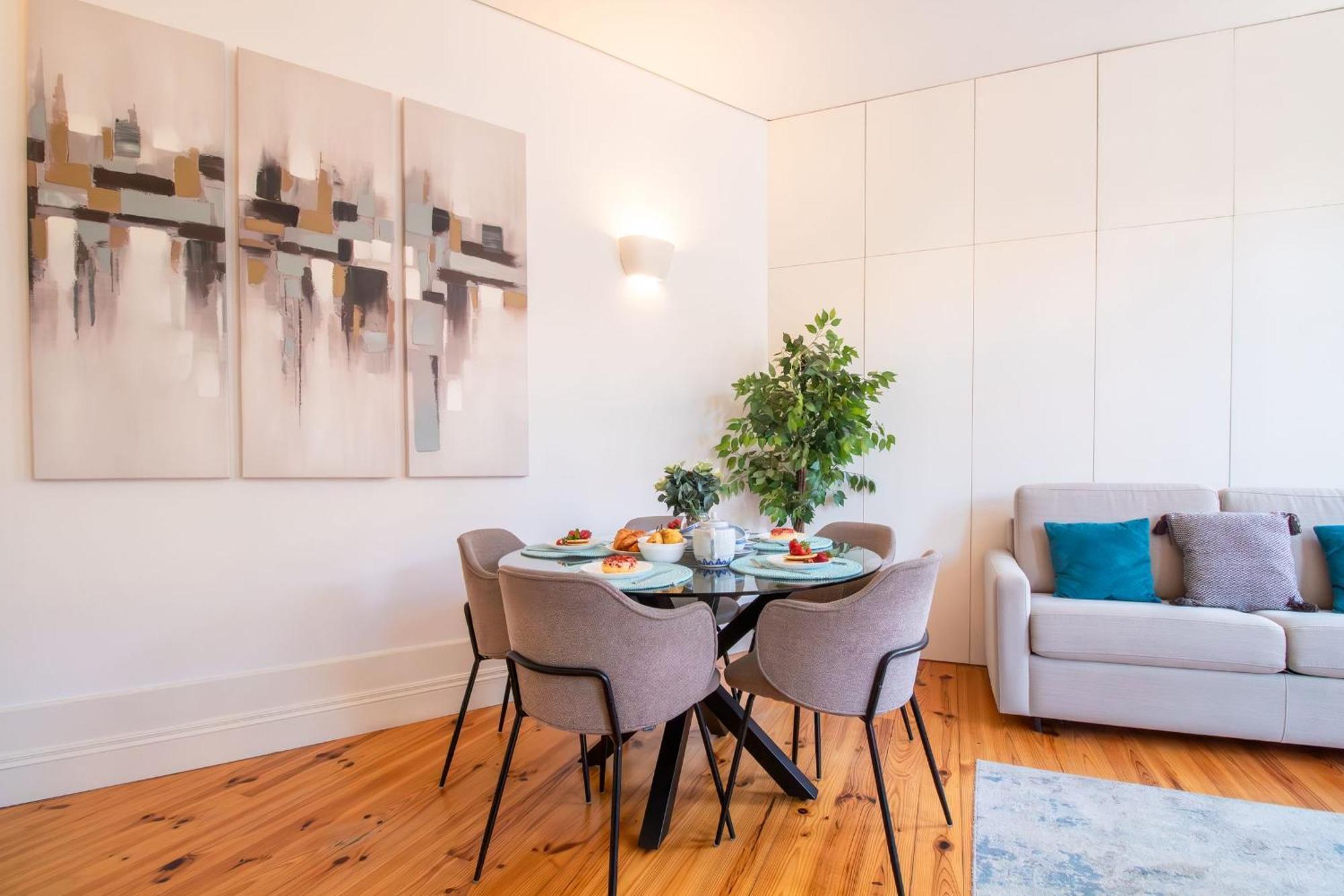 Bright Flat Few Steps To Aliados Av By Lovelystay Appartement