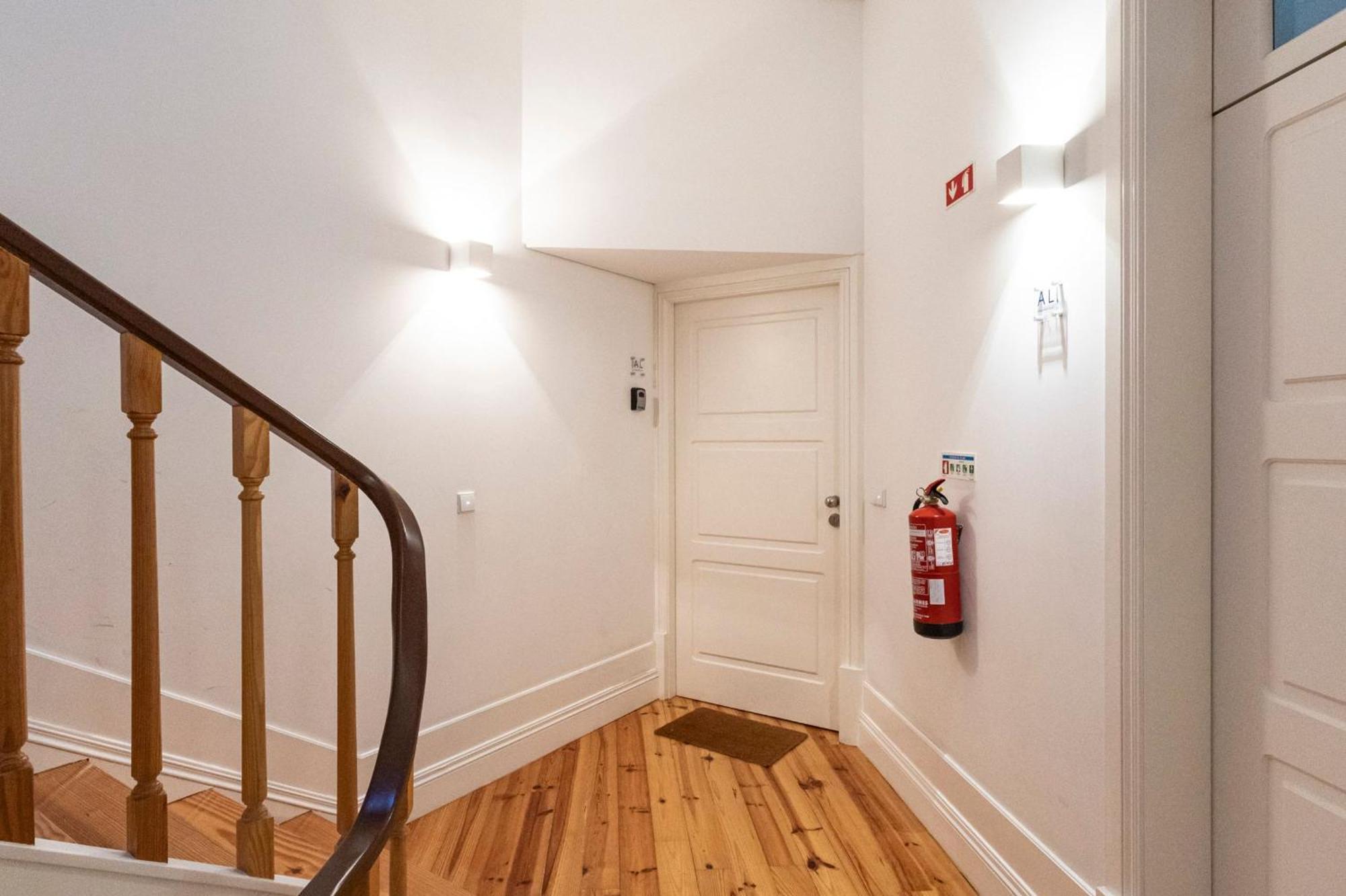 Bright Flat Few Steps To Aliados Av By Lovelystay Appartement