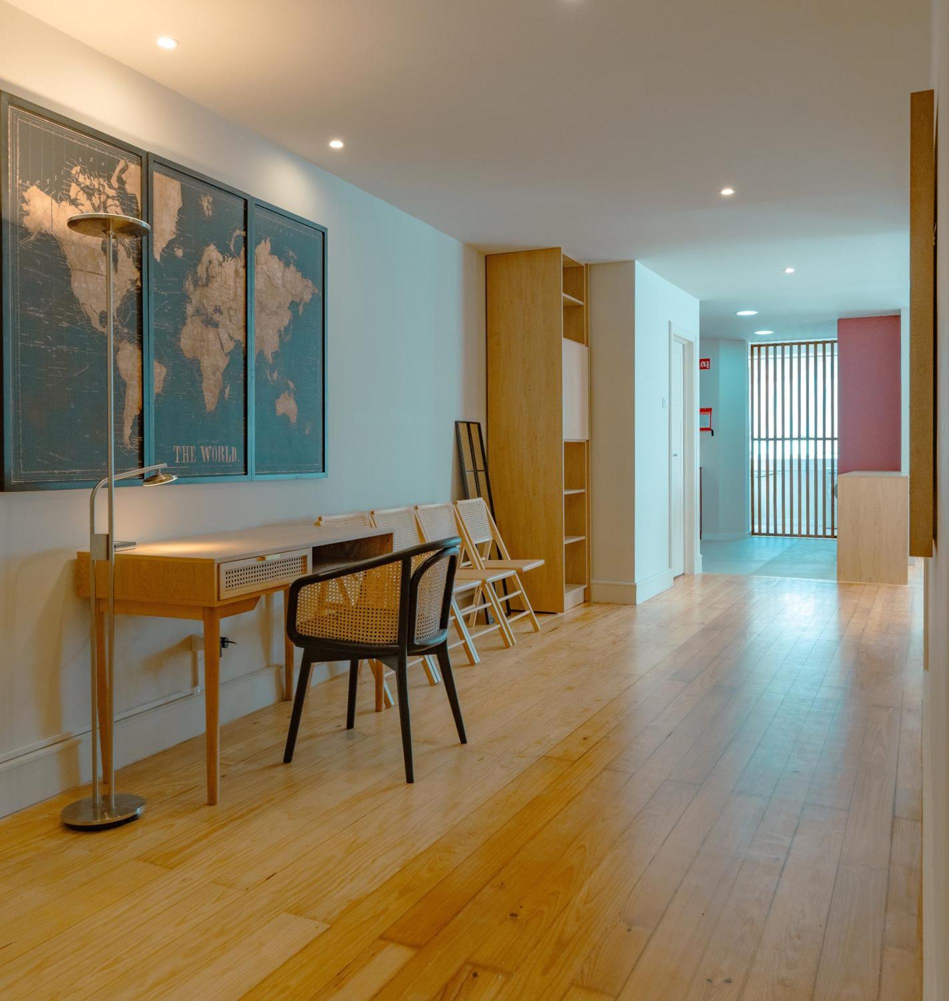The Cale - Porto, Firmeza 1 * Porto