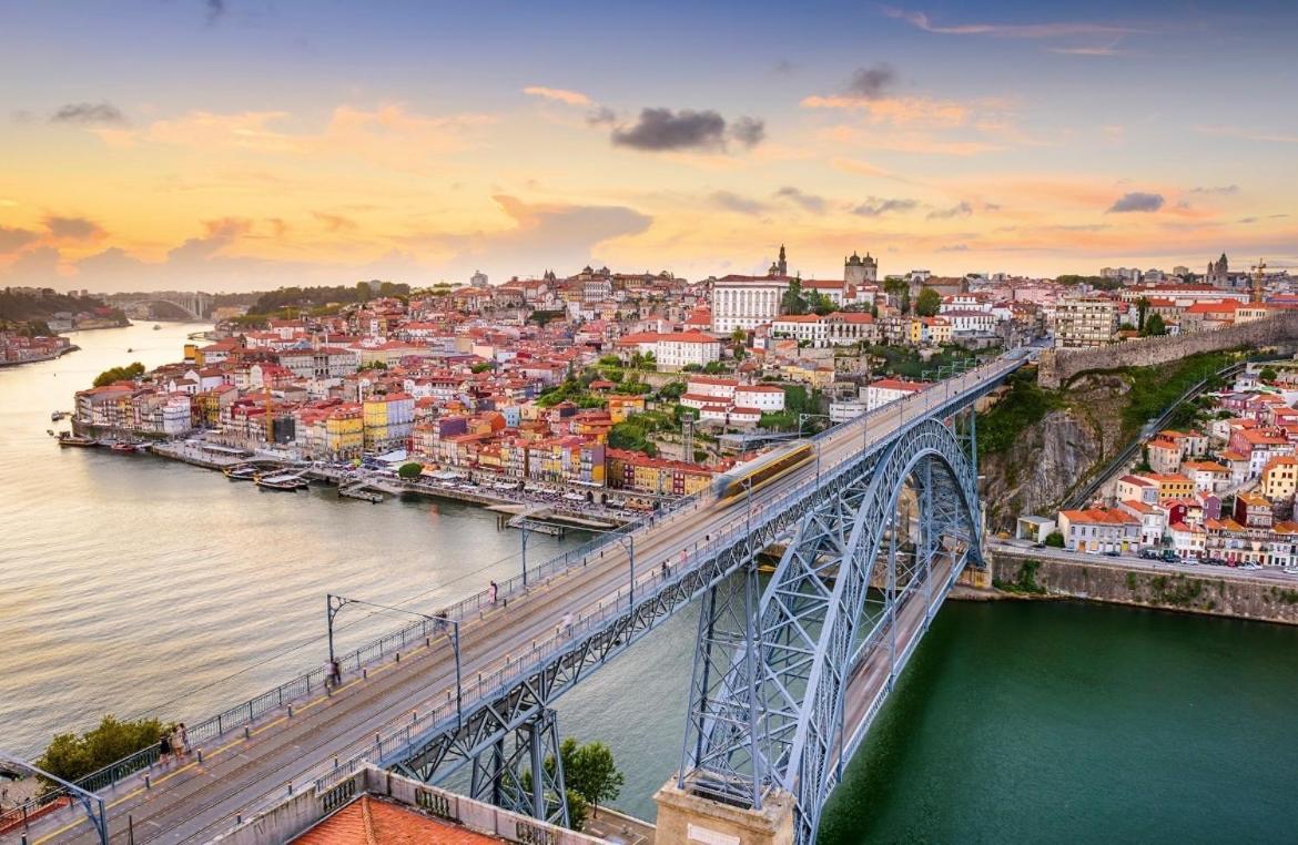 Chalet House Covelas - Avos Porto