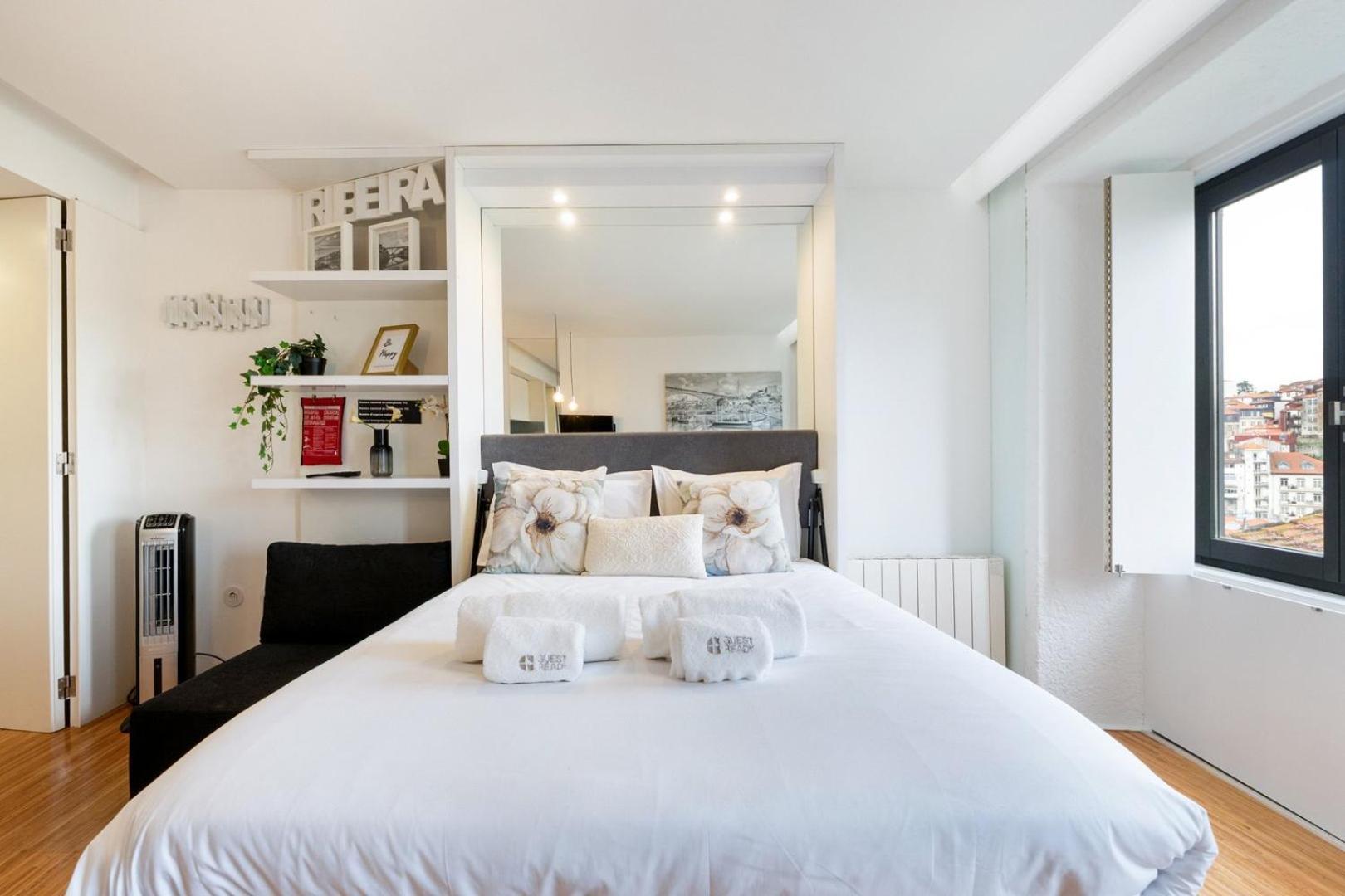 Guestready - Cathedral Design Apartment