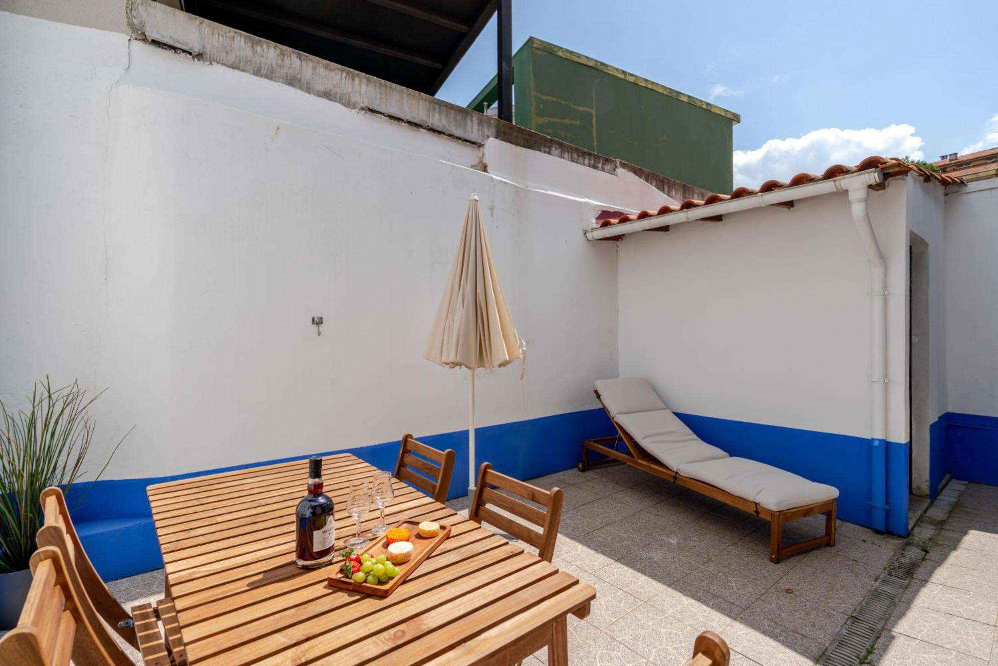 Hostwise - Traditional House With Terrace * Porto