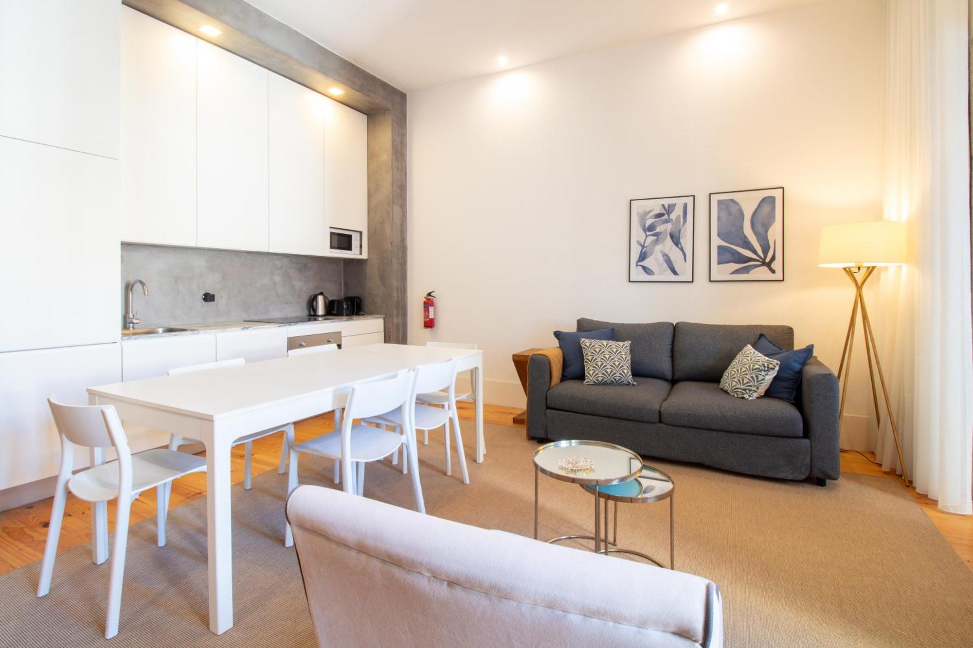 Apartment Lovelystay - Dirk Almada 3º T
