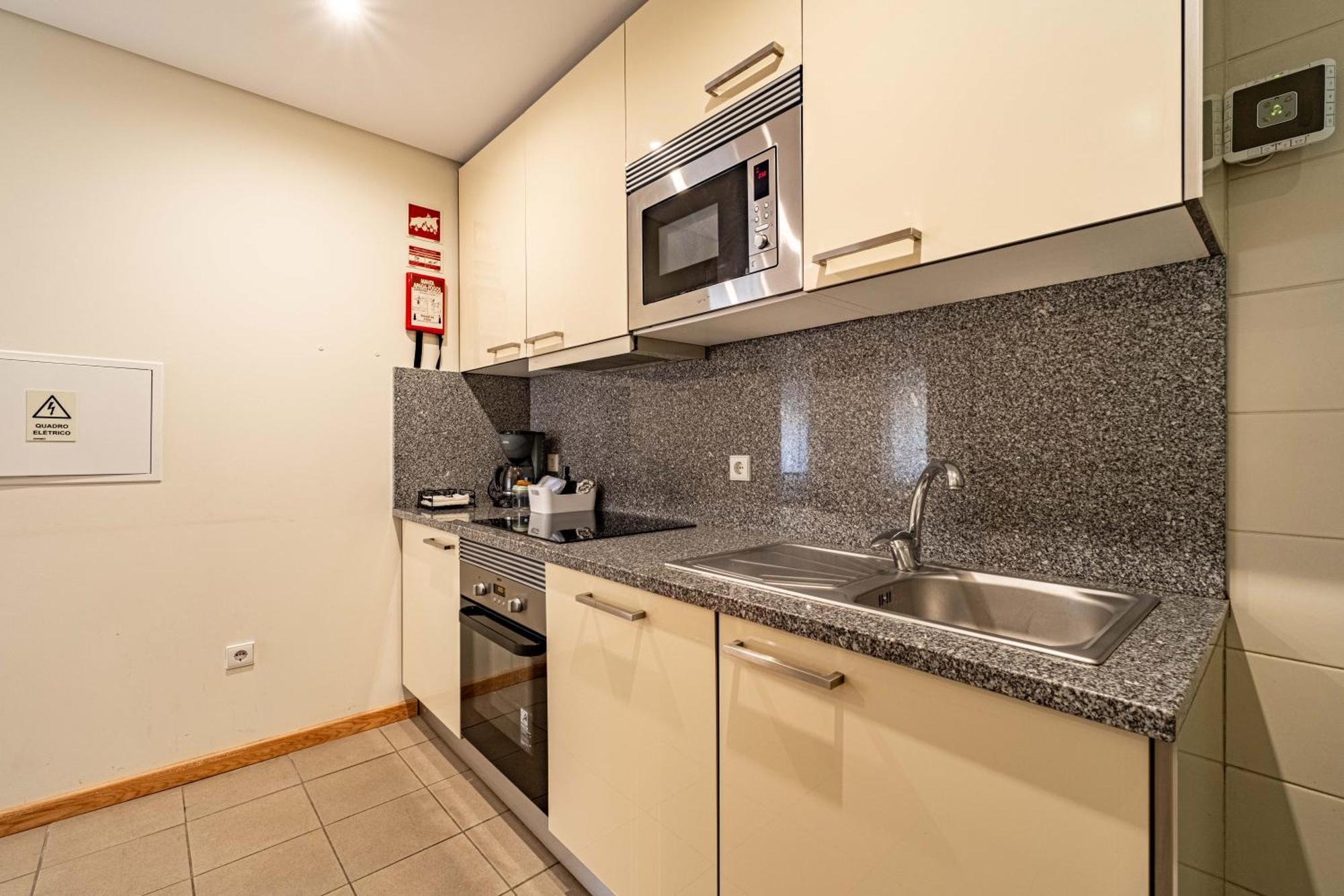 Apartment O'porto Main Street St Catarina 1 *
