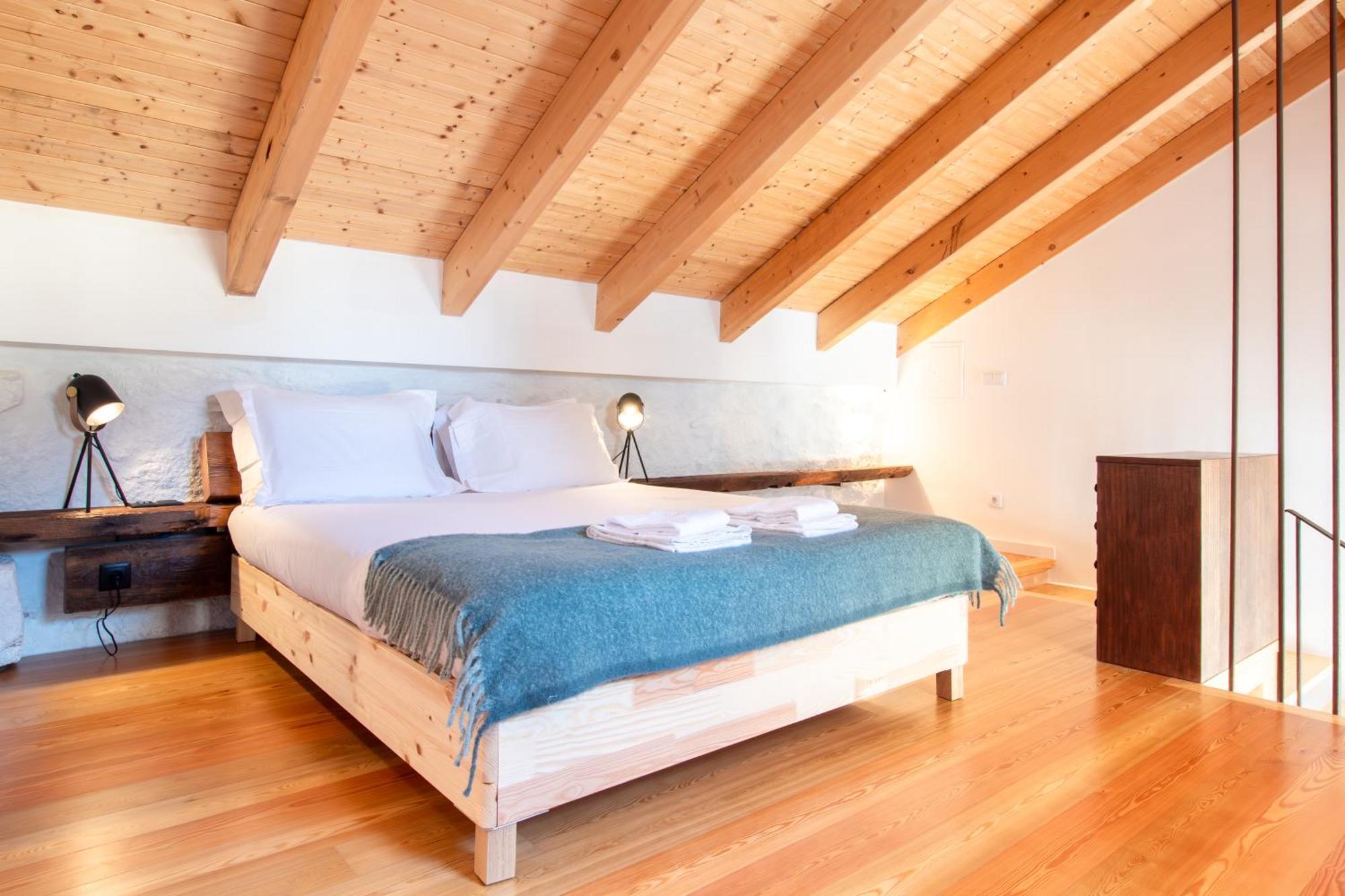 Stylish Duplex By Lovelystay Apartment Porto