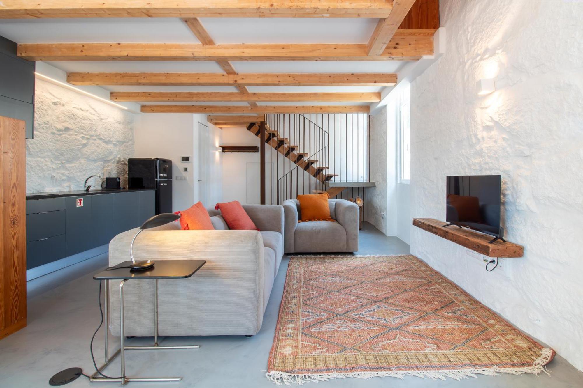 Stylish Duplex By Lovelystay Apartment Porto