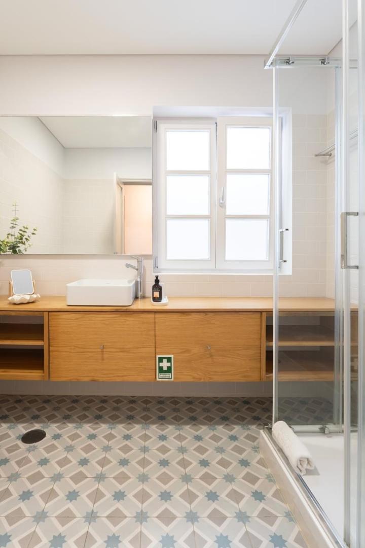Blue Tile Hideaway By Portugal Active * Porto