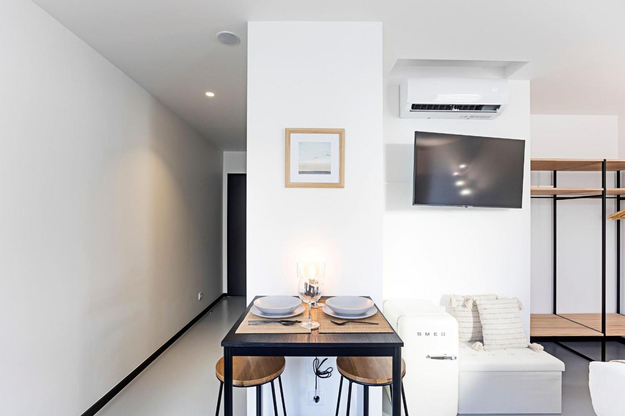 Urban - Regras 45 & Garden Apartment