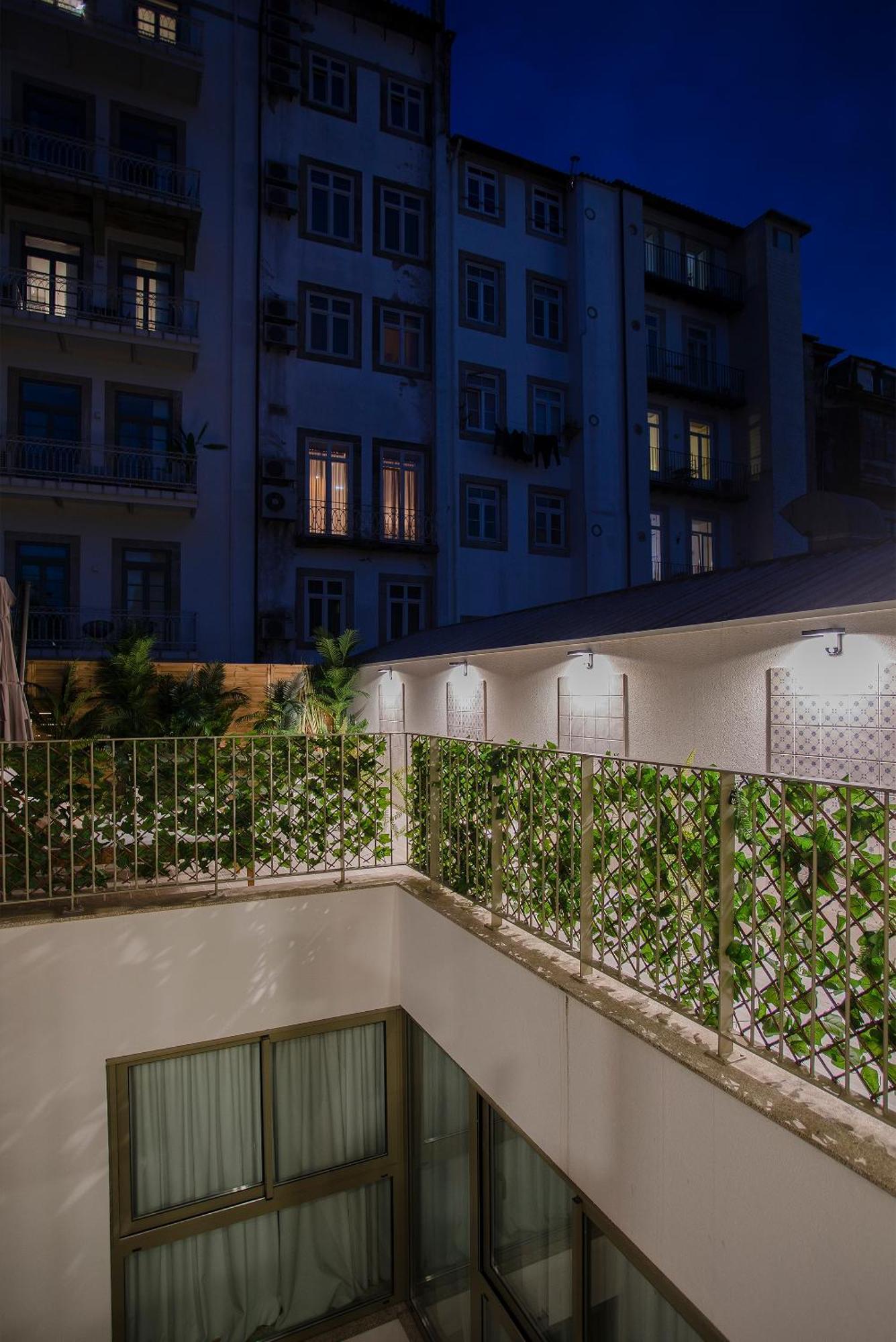Liiiving In - Soho Urban Retreat Apartment Porto