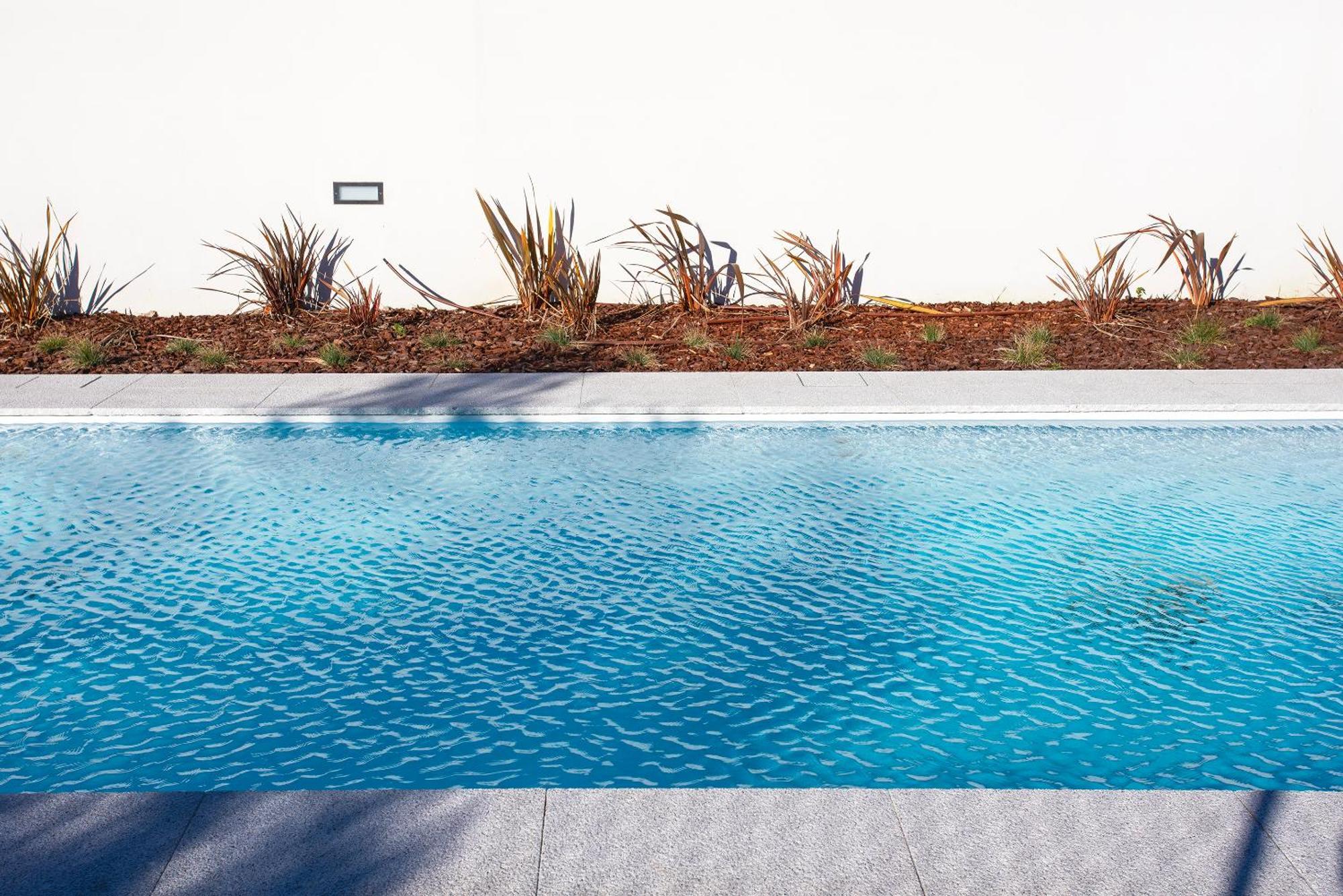 Liiiving In - Haven Pool Apartment *