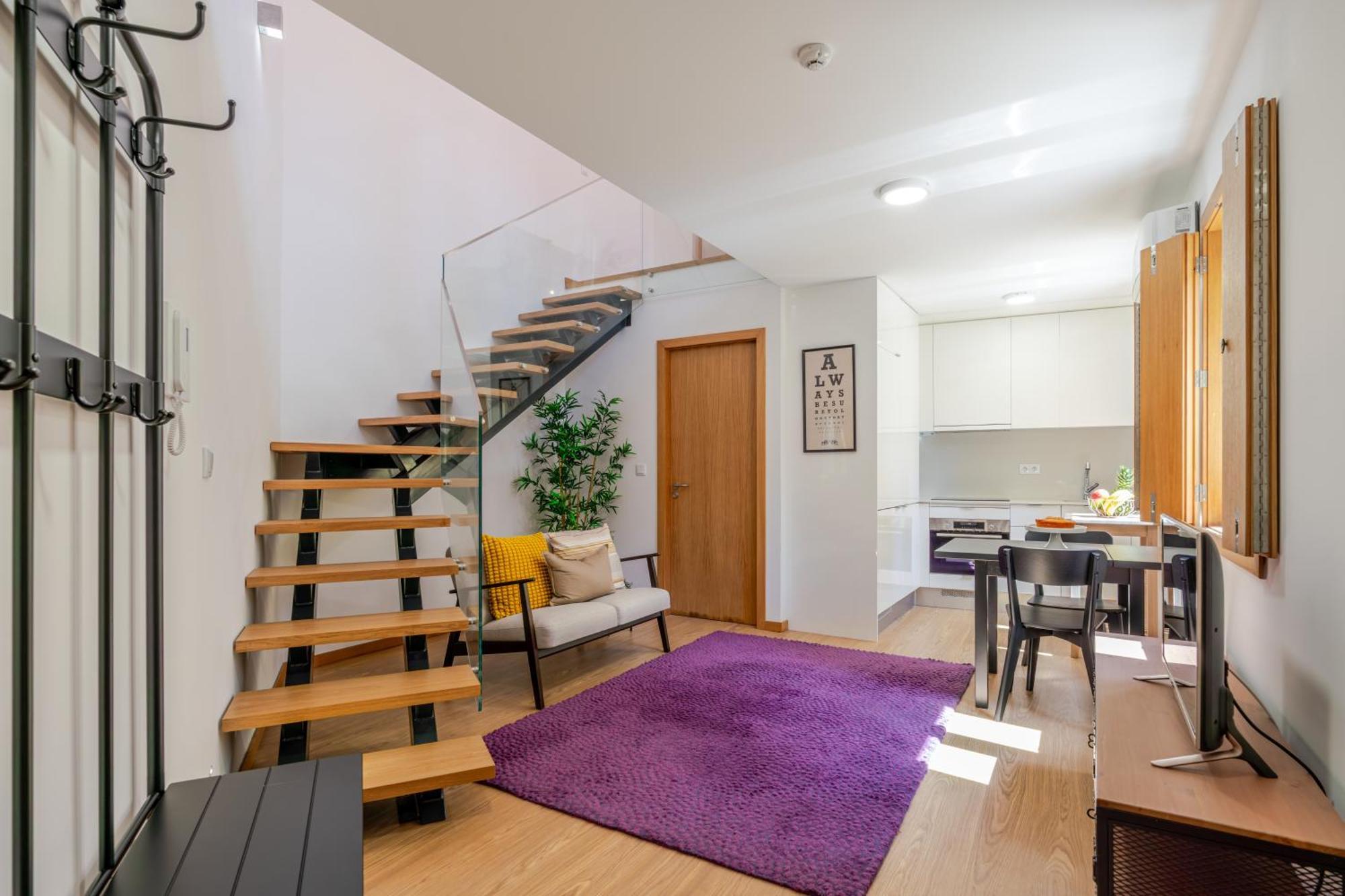 Apartment Host Wise Stylish With Garage *