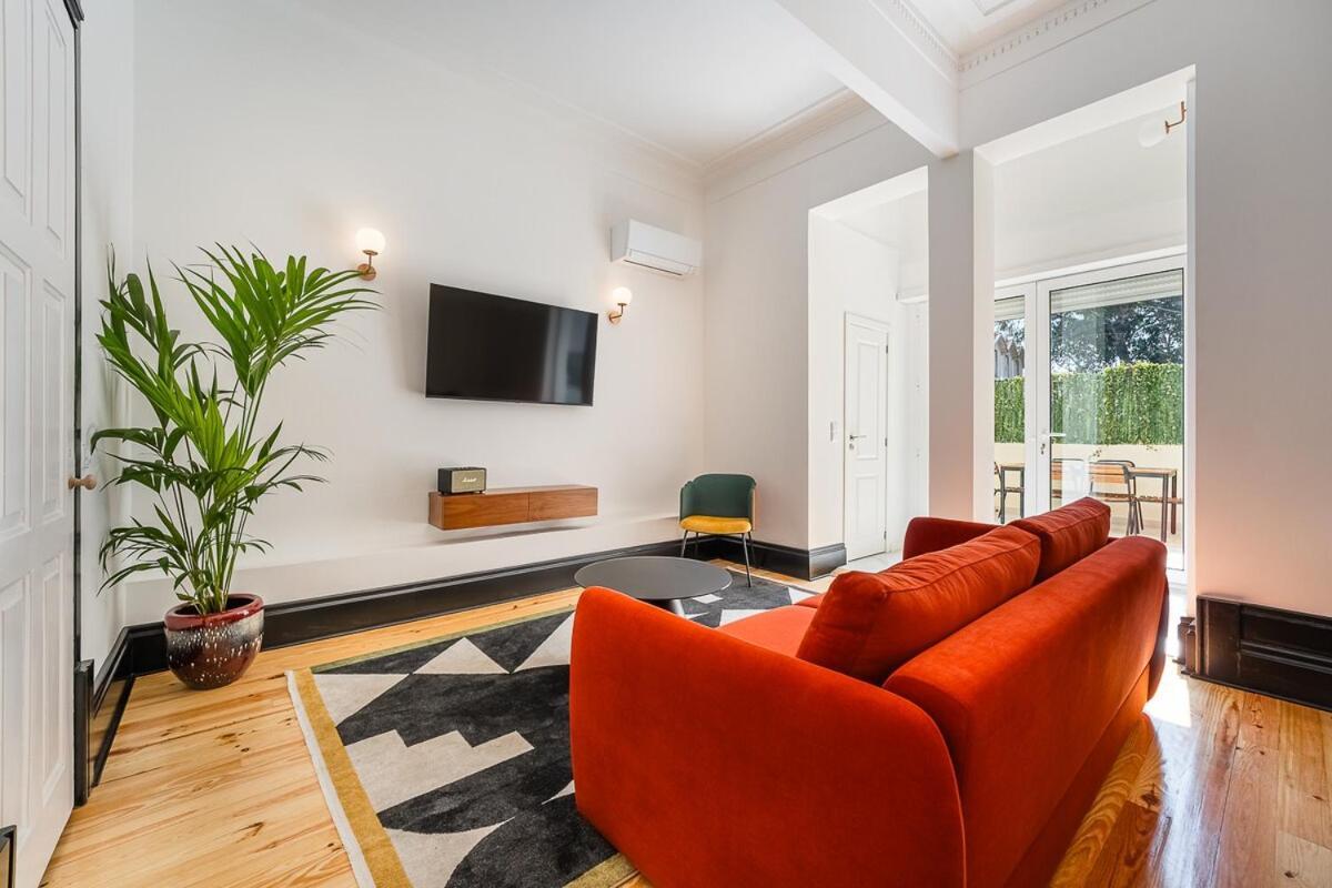 Apartment Terraced In The Heart Of With Parking