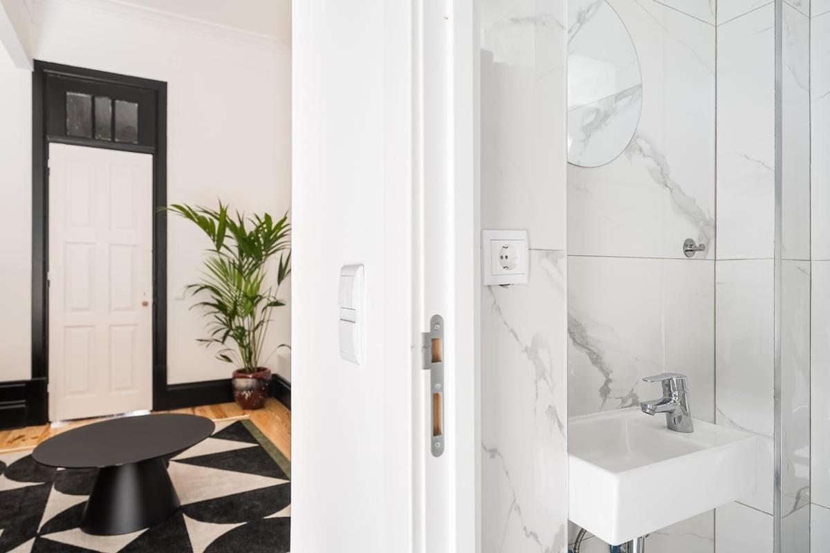 Terraced In The Heart Of With Parking Apartment *