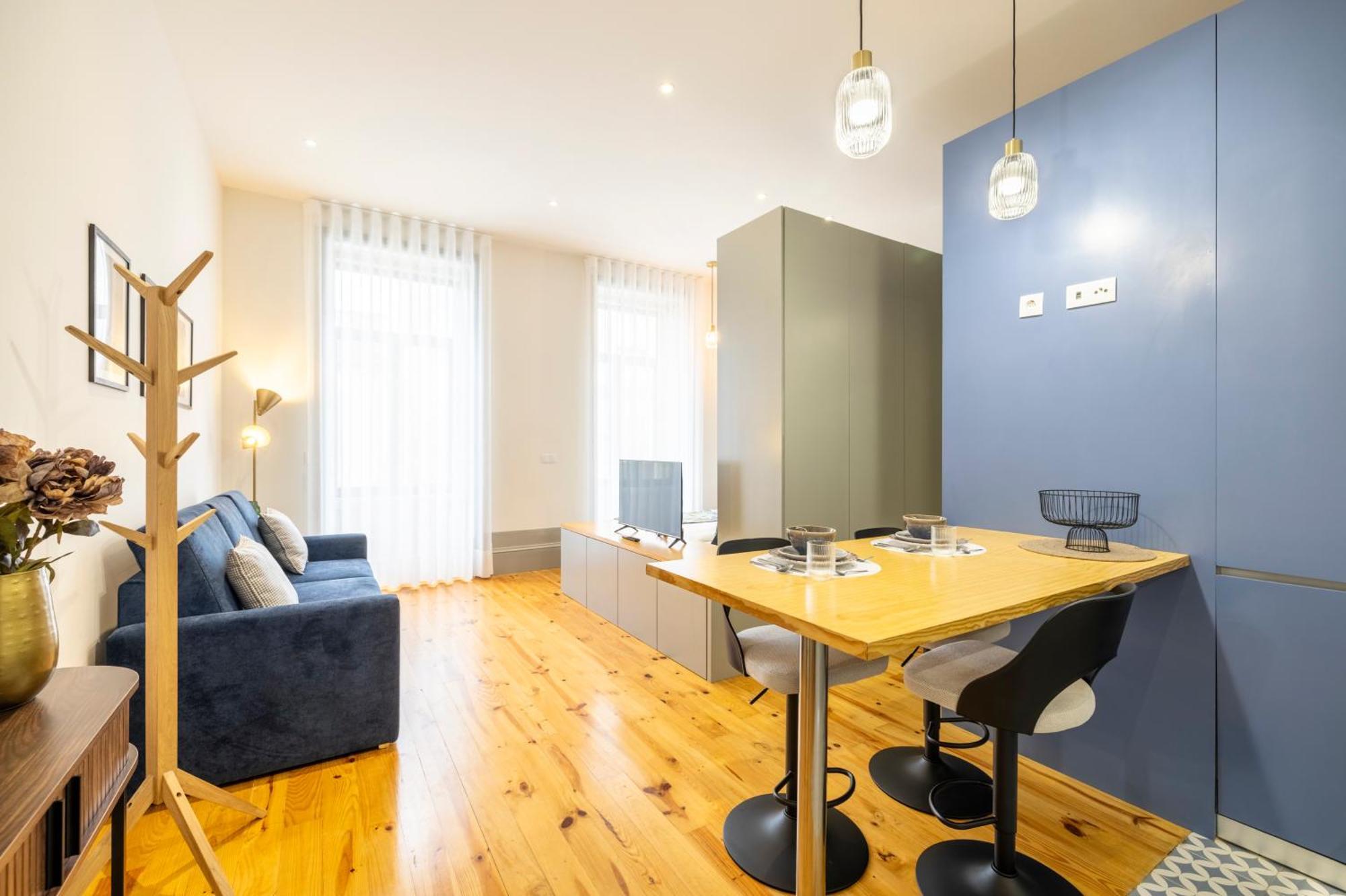 Apartment 741 By D&s Porto