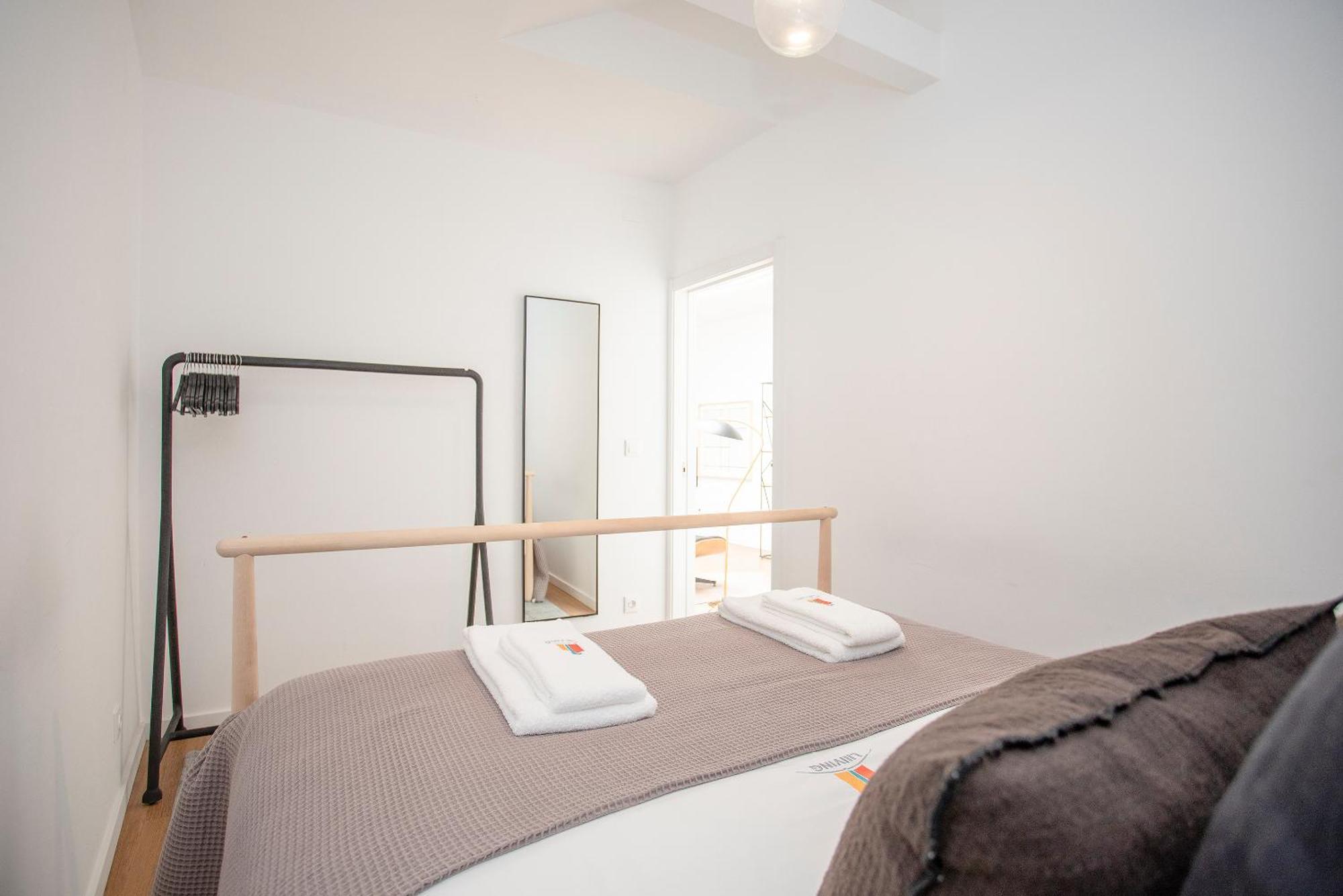 Liiiving In - Ribeira Vintage View Apartment