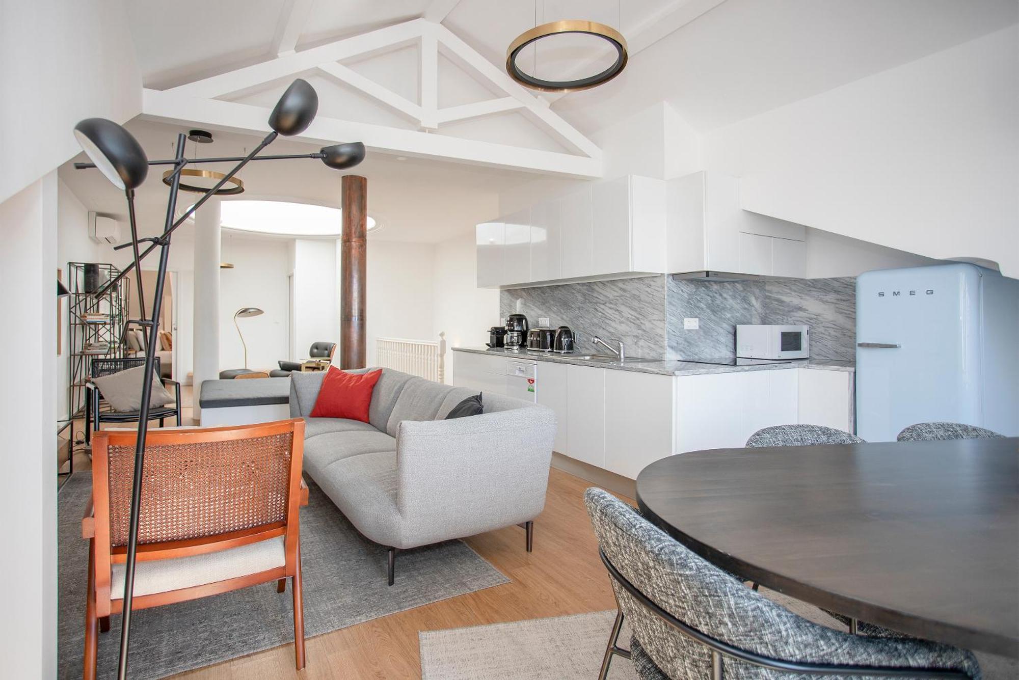 Liiiving In - Ribeira Vintage View Apartment Porto