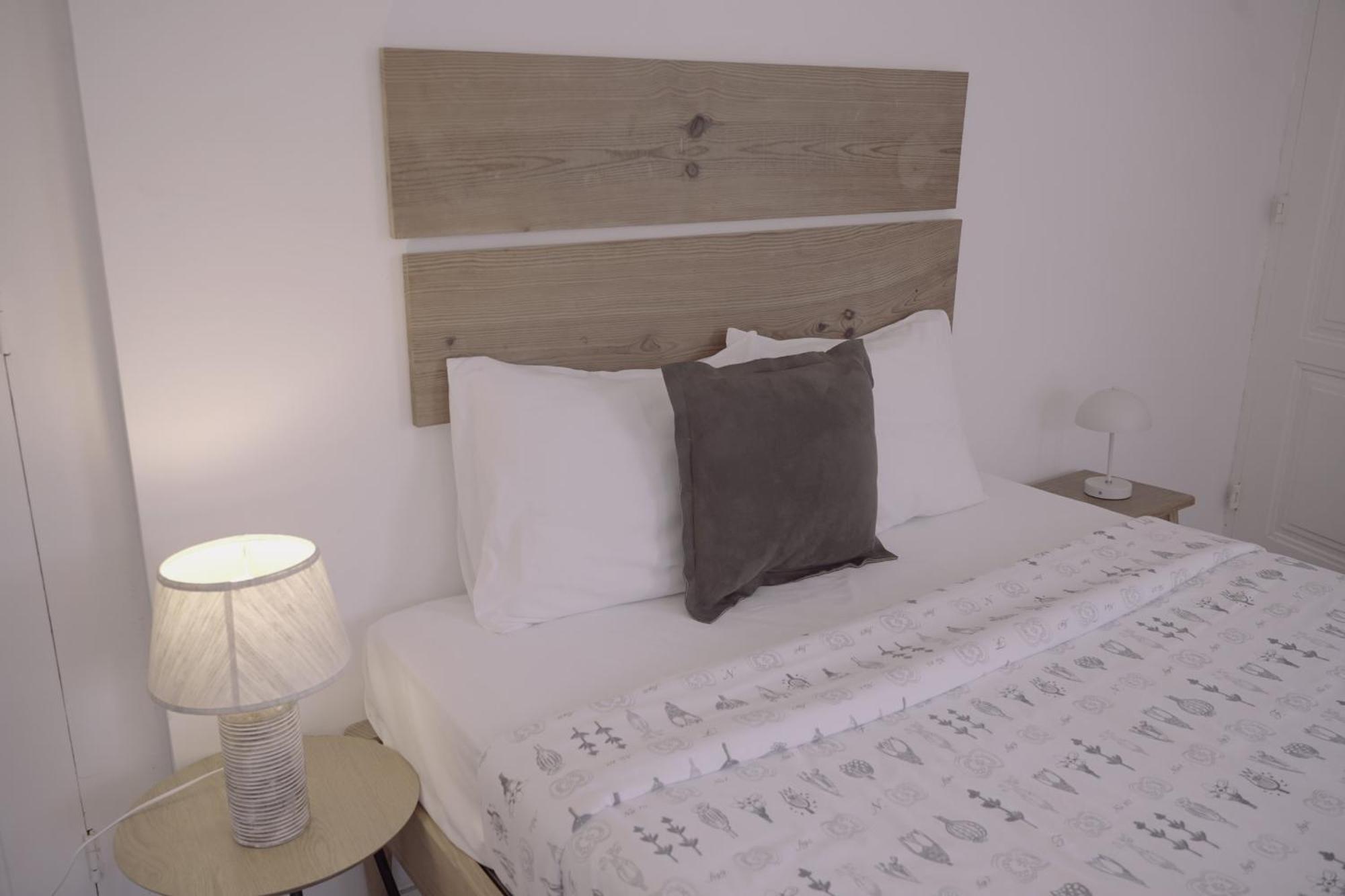 Holiday home Light & Airy Historic Centre House With Balconies Porto