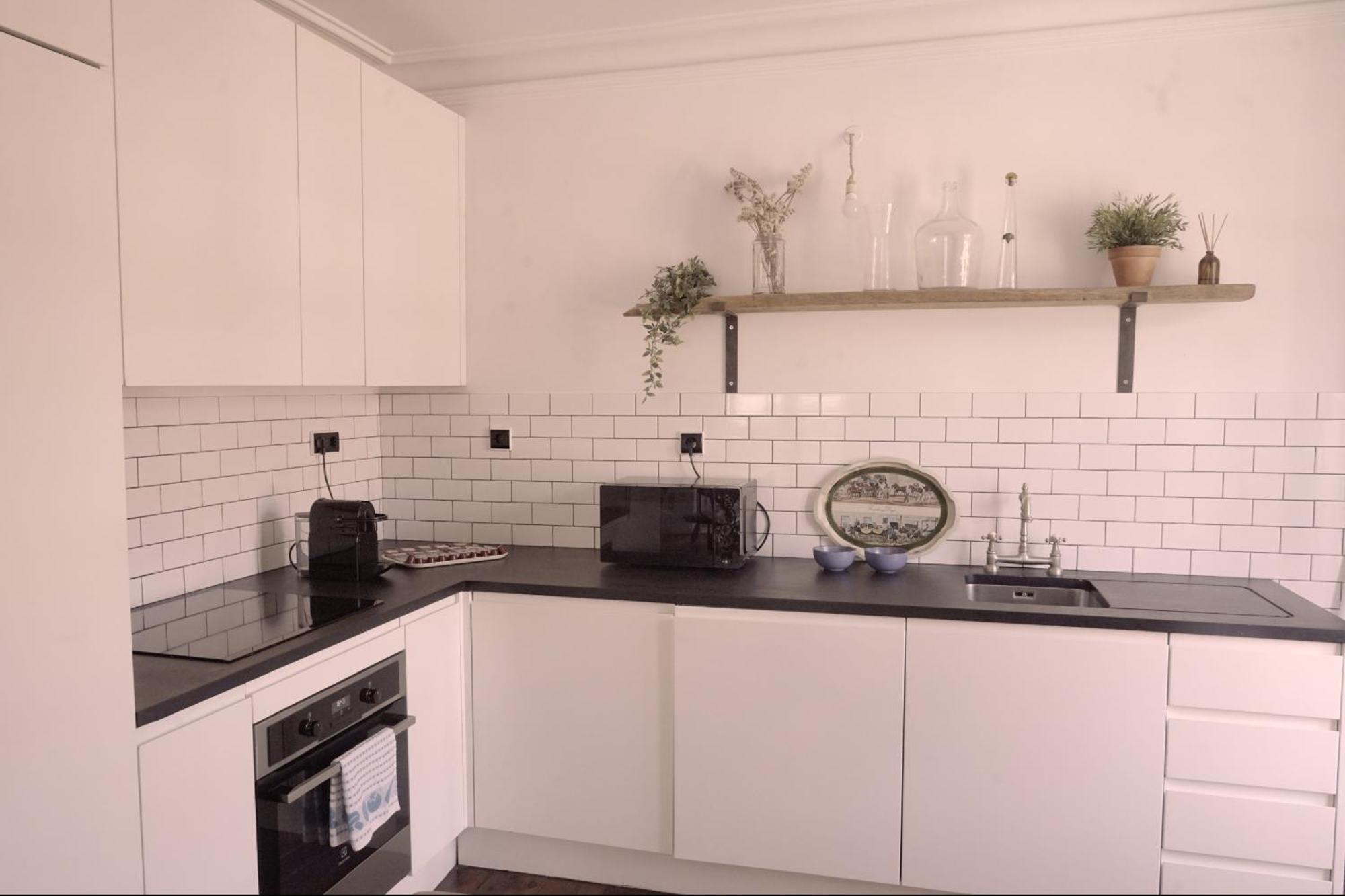 Light & Airy Historic Centre House With Balconies Holiday home Porto