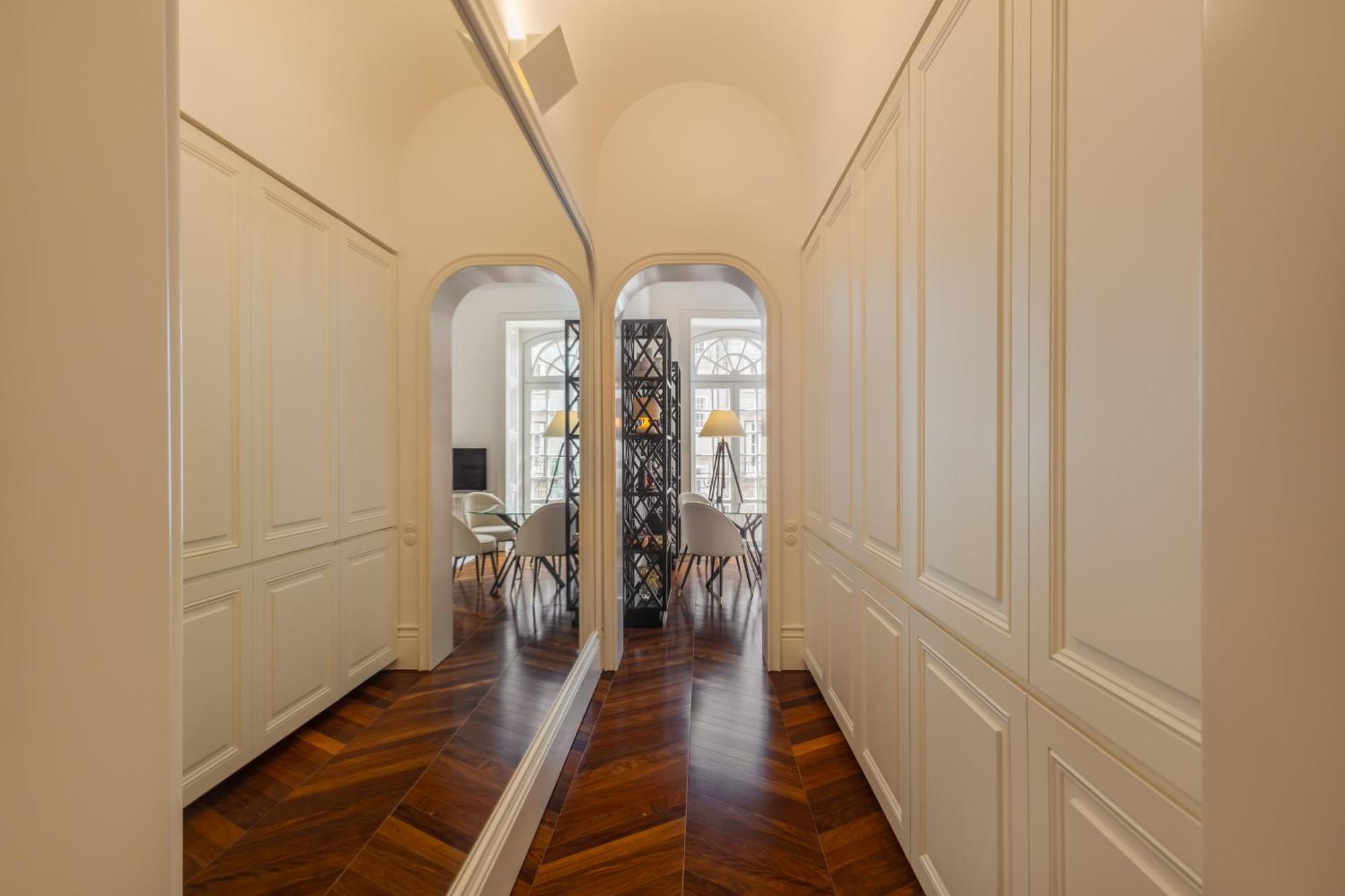 Clerigos 82 Luxury Housing Apartment *