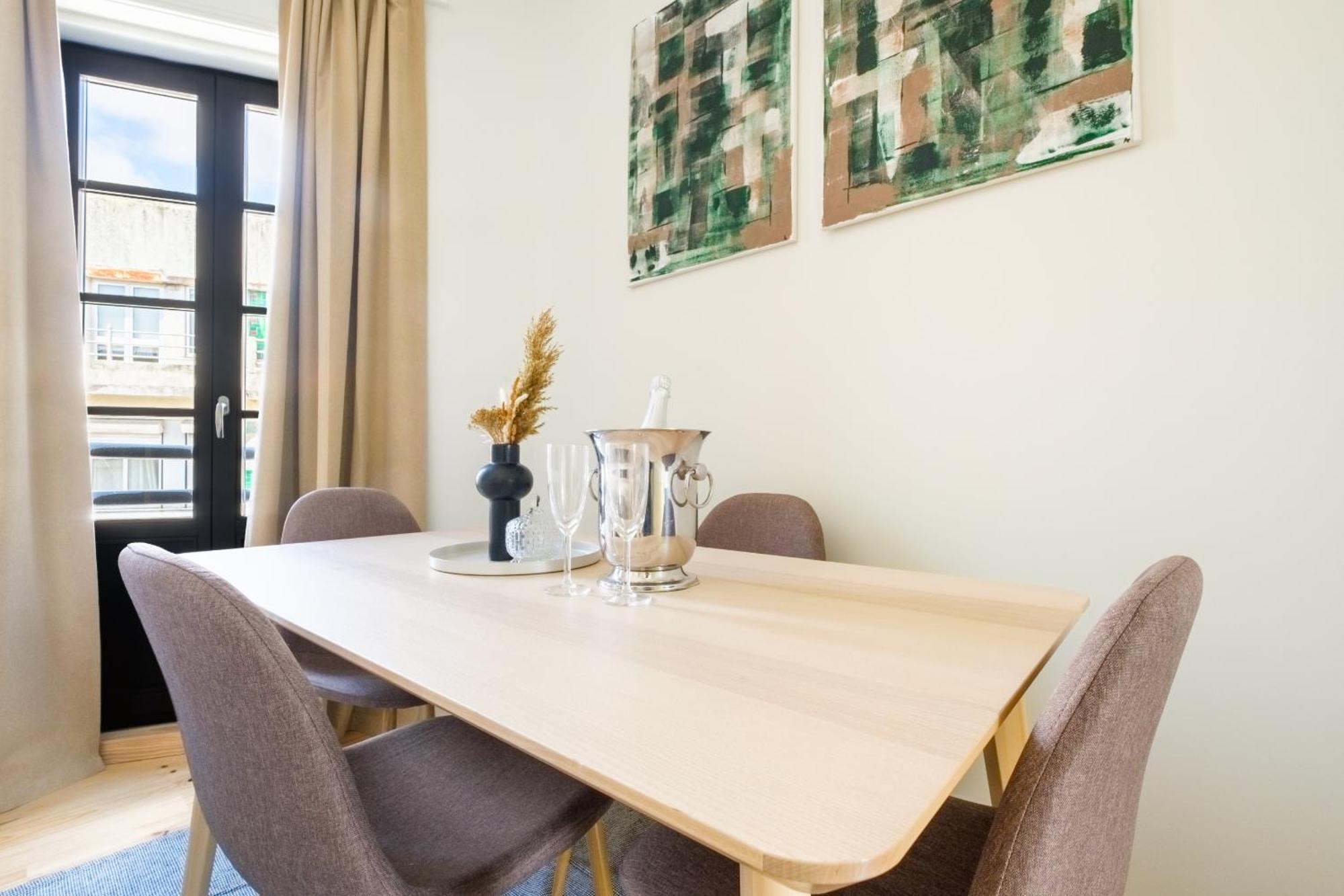 Art Deco 31 Luxury 2br Downtown Metro Ac