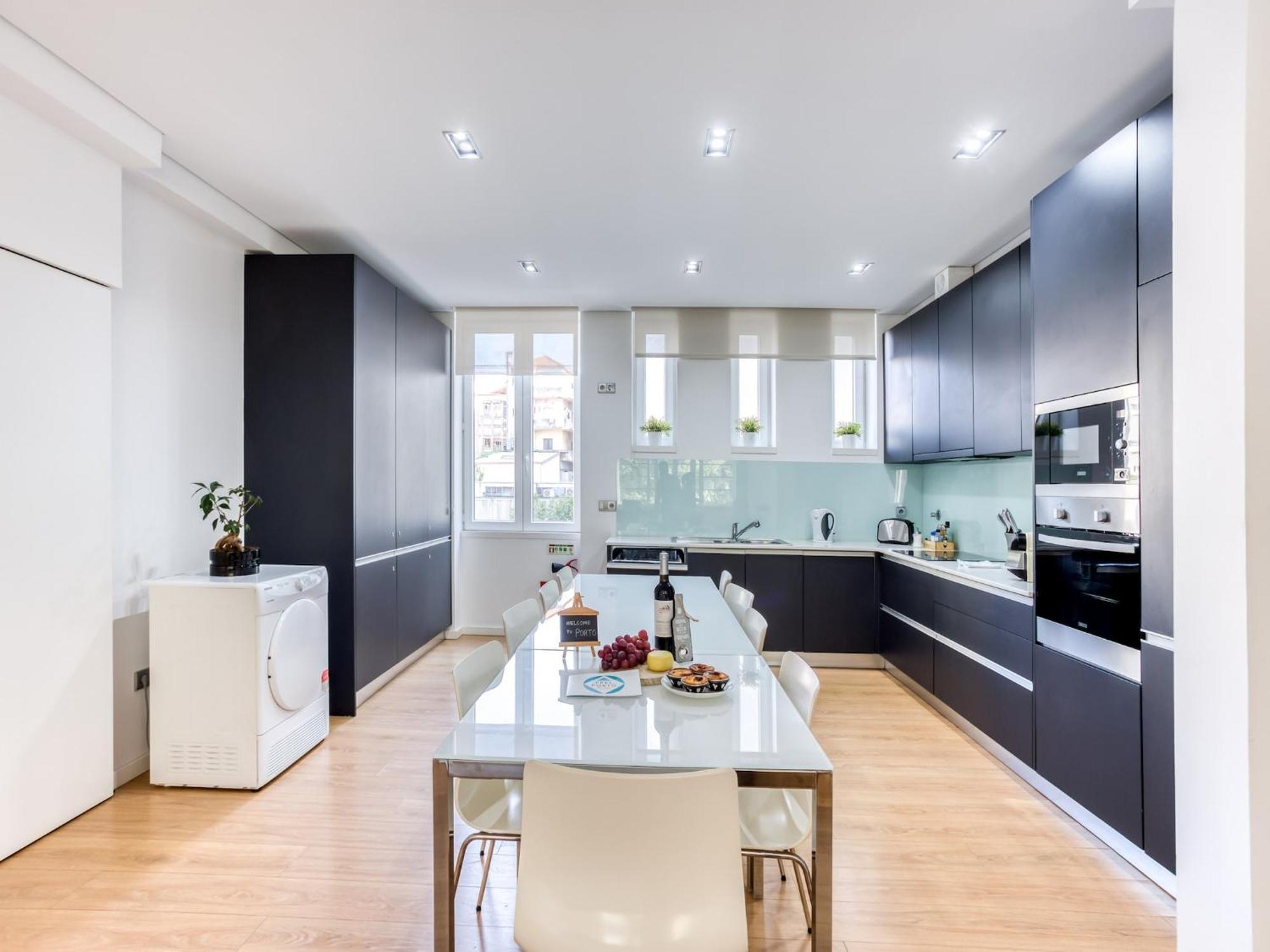 Spacious Near Bolhao Market Appartement *