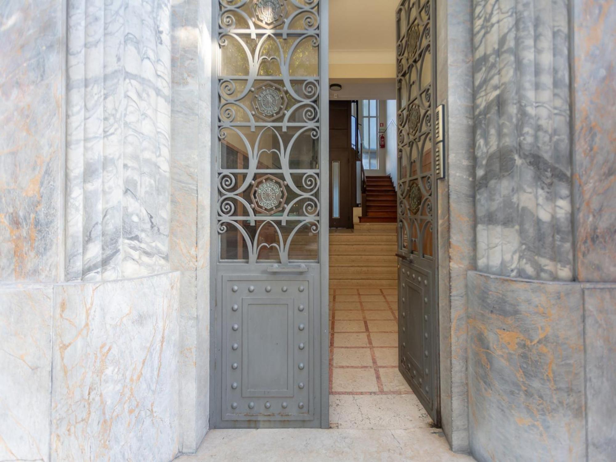 Appartement Spacious Near Bolhao Market Porto