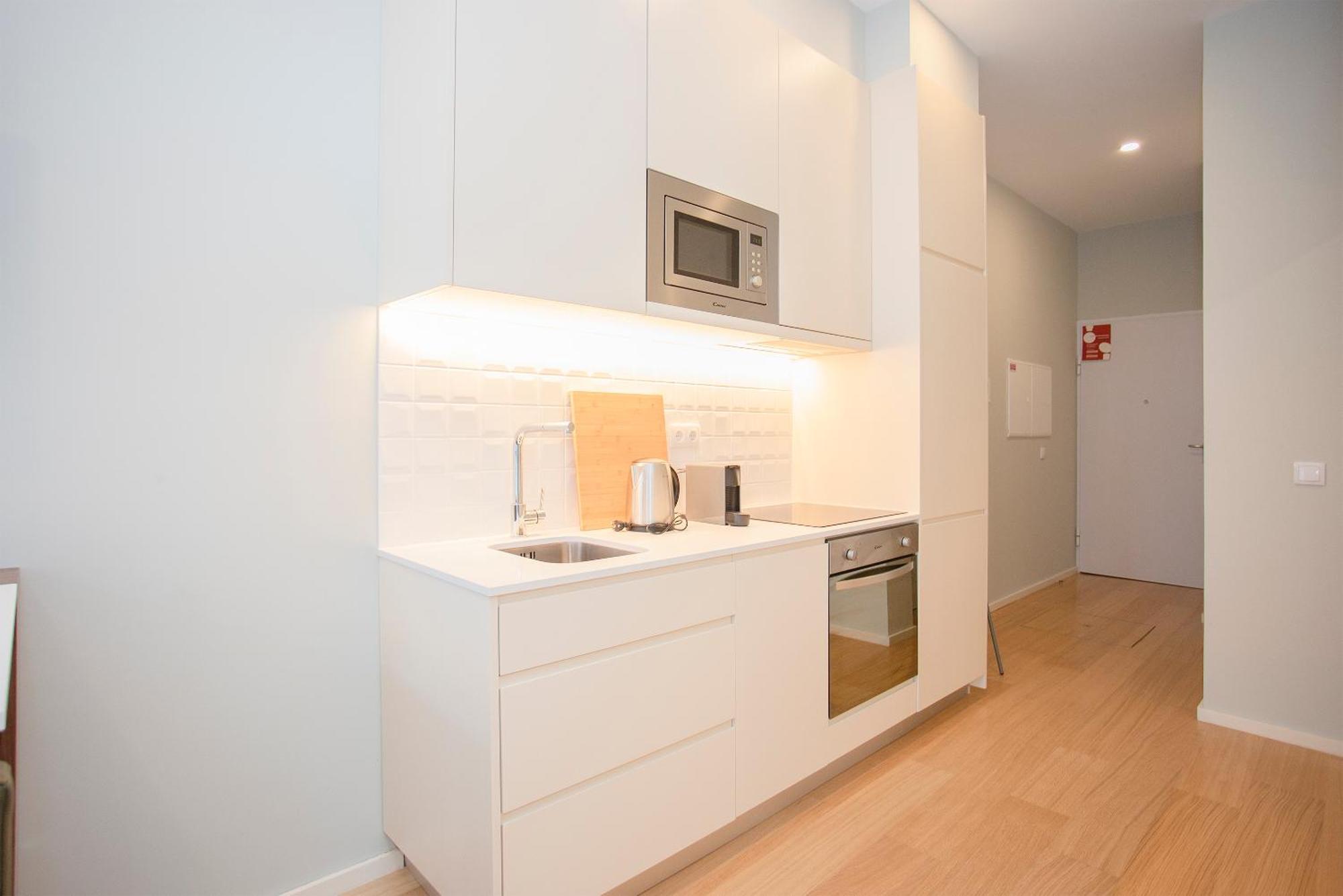 Apartment Liiiving In - Sweet Sunlight Terrace *