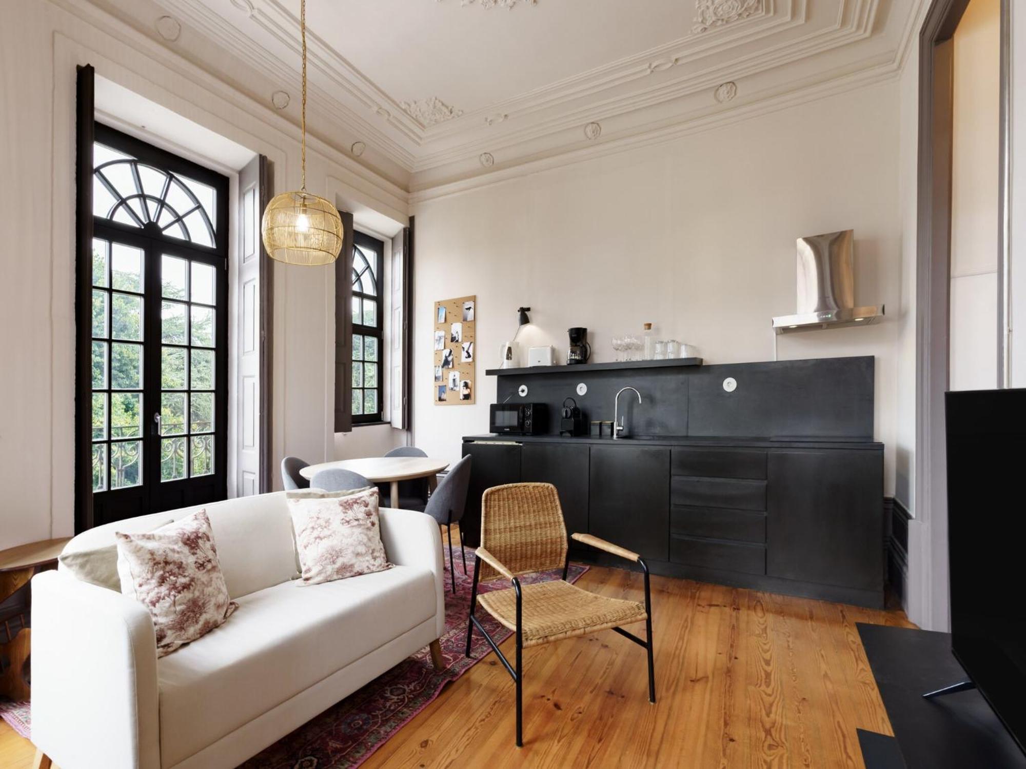Feel Antique Poveiros Flat Ii *