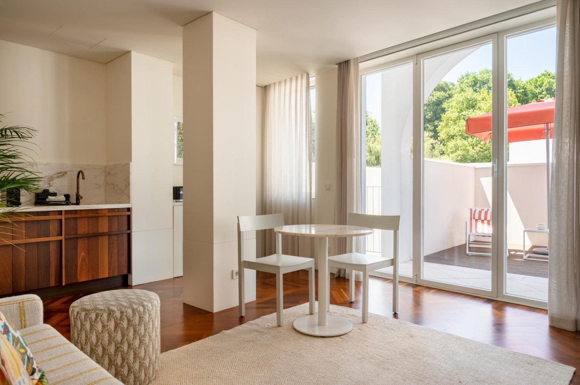 Catarina Luxury Aparthotel *